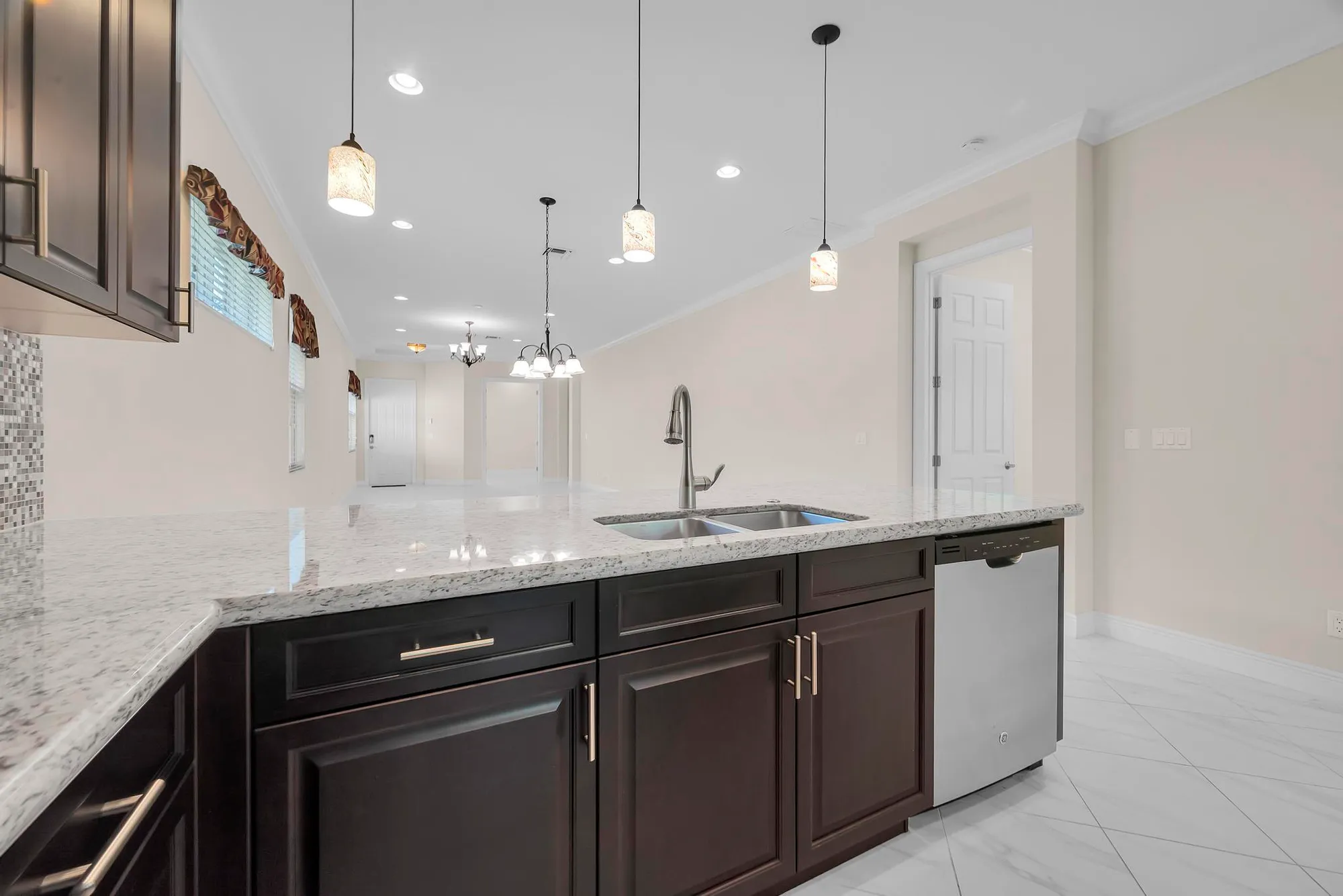 Property Slideshow image 19 of 44 | 11147 sw visconti way, Port Saint Lucie, FL, 34986