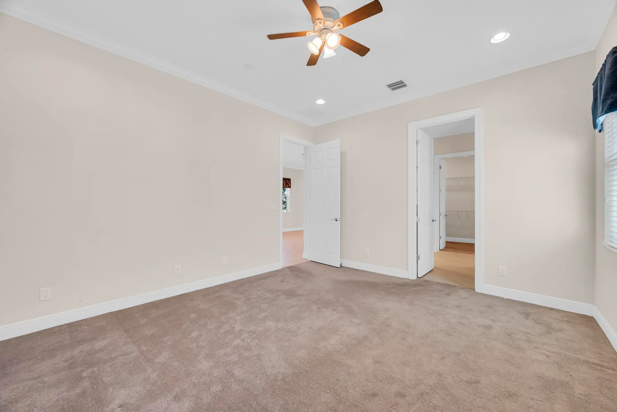 Property Slideshow image 21 of 44 | 11147 sw visconti way, Port Saint Lucie, FL, 34986