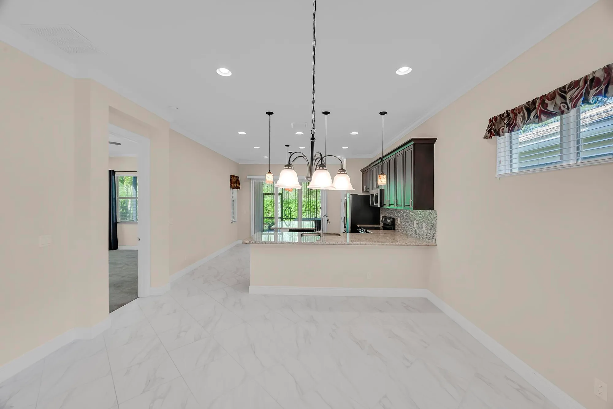 Property Slideshow image 13 of 44 | 11147 sw visconti way, Port Saint Lucie, FL, 34986