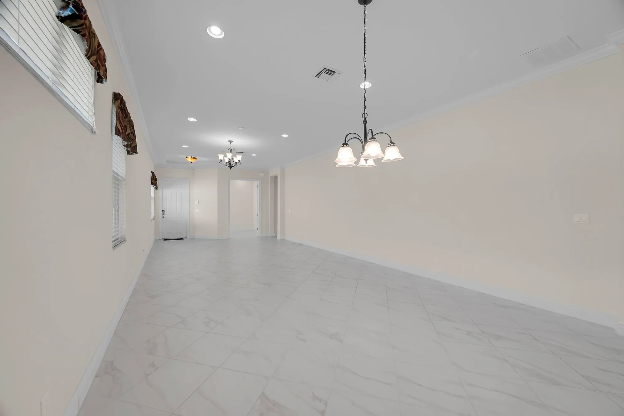 Property Slideshow image 14 of 44 | 11147 sw visconti way, Port Saint Lucie, FL, 34986