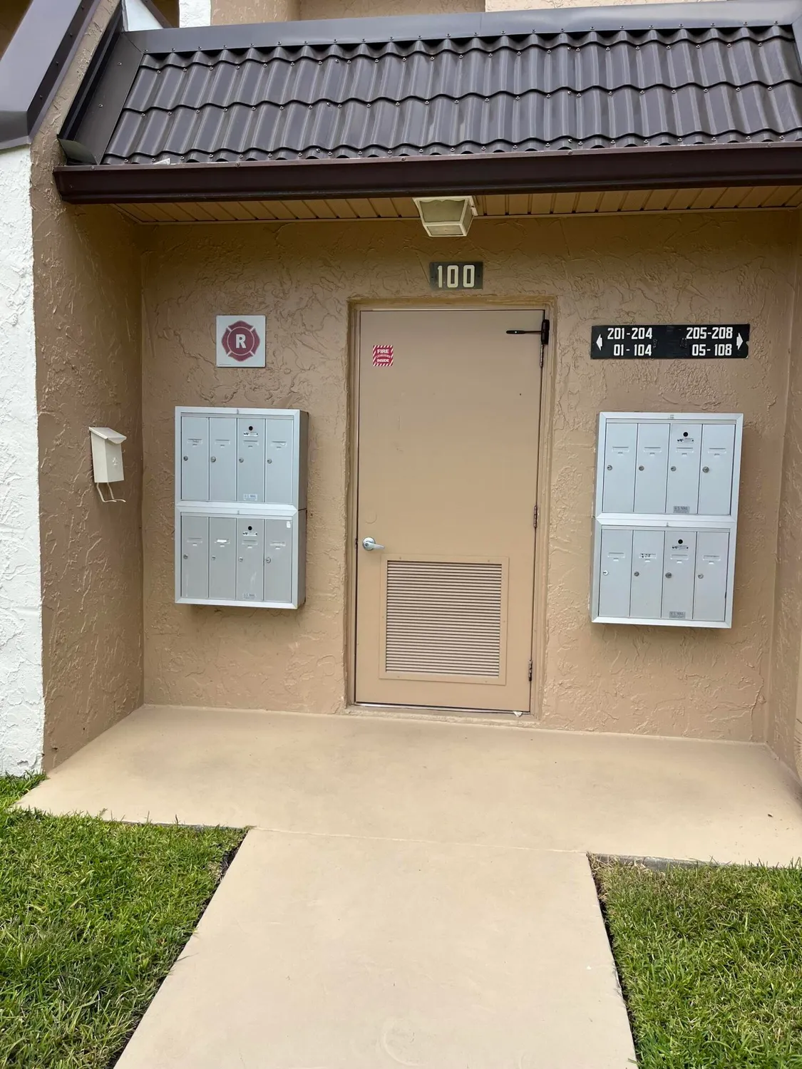 Property Slideshow image 18 of 20 | 100 lake meryl dr apt 102, West Palm Beach, FL, 33411