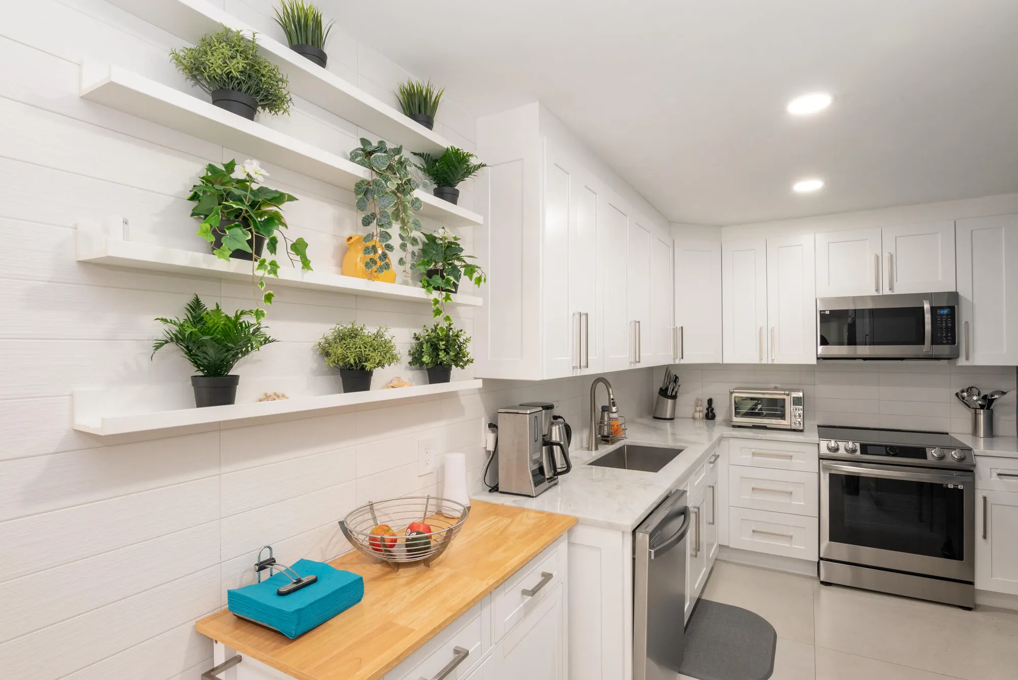 Property Slideshow image 11 of 35 | 10137 40th way s # 233, Boynton Beach, FL, 33436