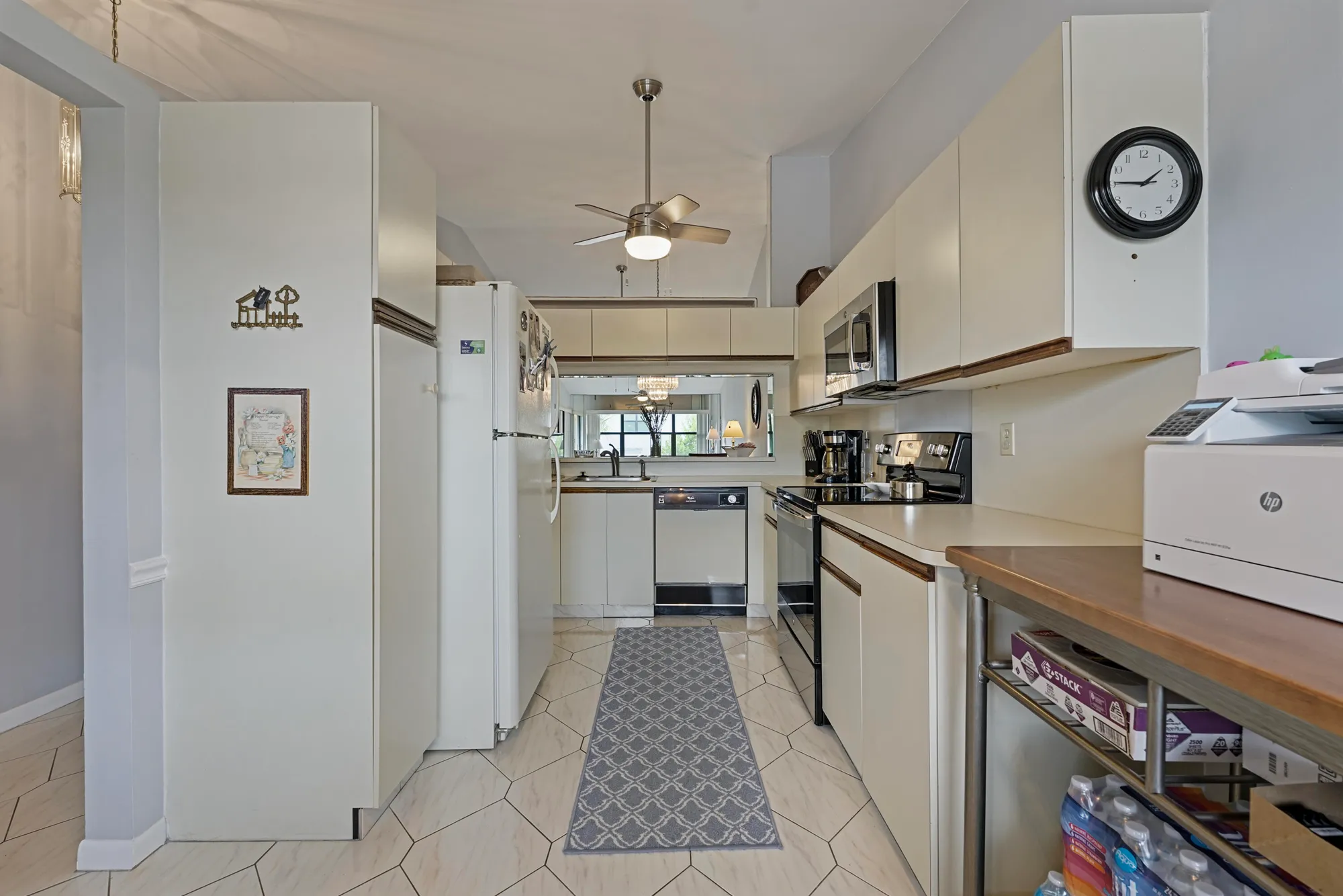 Property Slideshow image 4 of 32 | 7681 tahiti ln 205, Lake Worth, FL, 33467