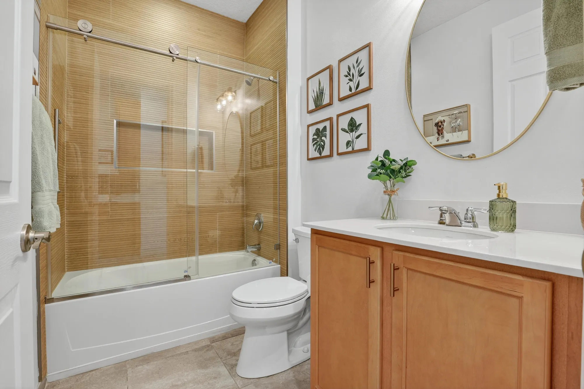 Property Slideshow image 13 of 29 | 10359 sw indian lilac trl, Port Saint Lucie, FL, 34987