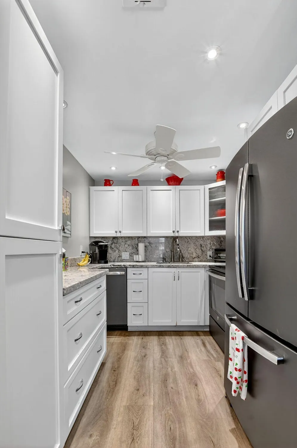 Property Slideshow image 2 of 26 | 27 fanshaw a, Boca Raton, FL, 33434