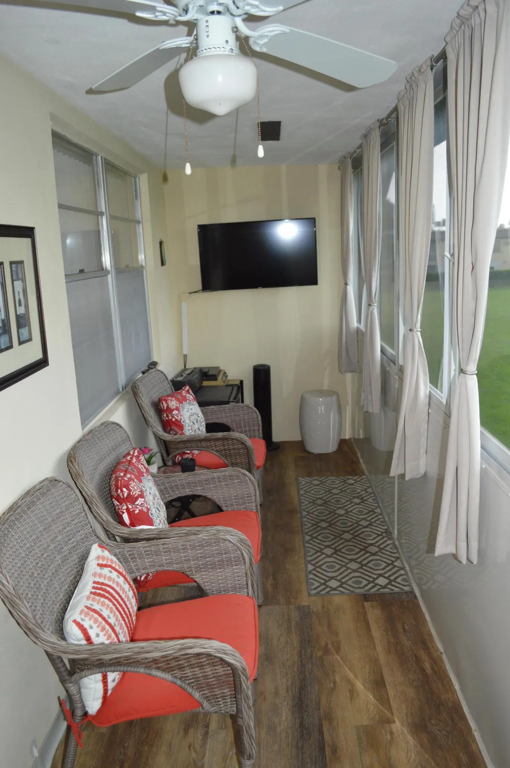 Property Slideshow image 30 of 32 | 35 dorchester b, West Palm Beach, FL, 33417