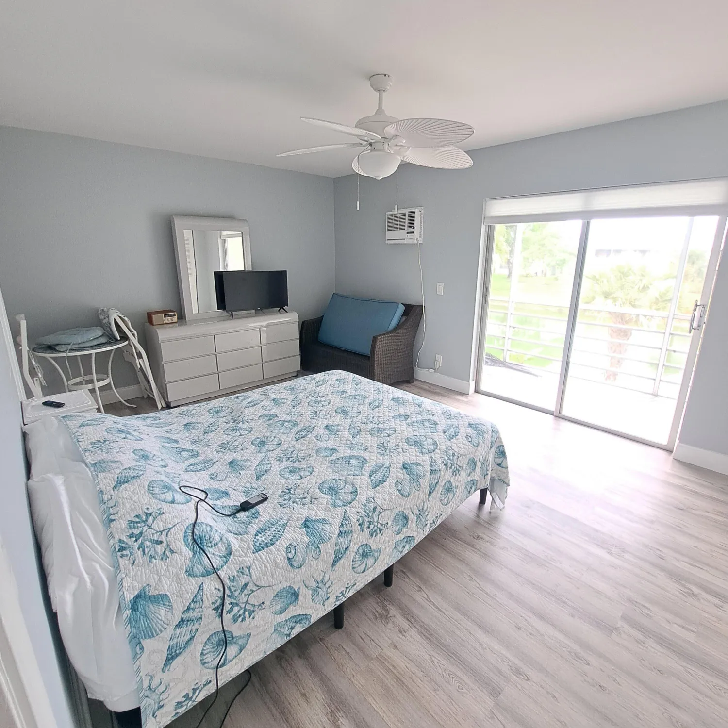 Property Slideshow image 10 of 14 | 55 northampton c, West Palm Beach, FL, 33417