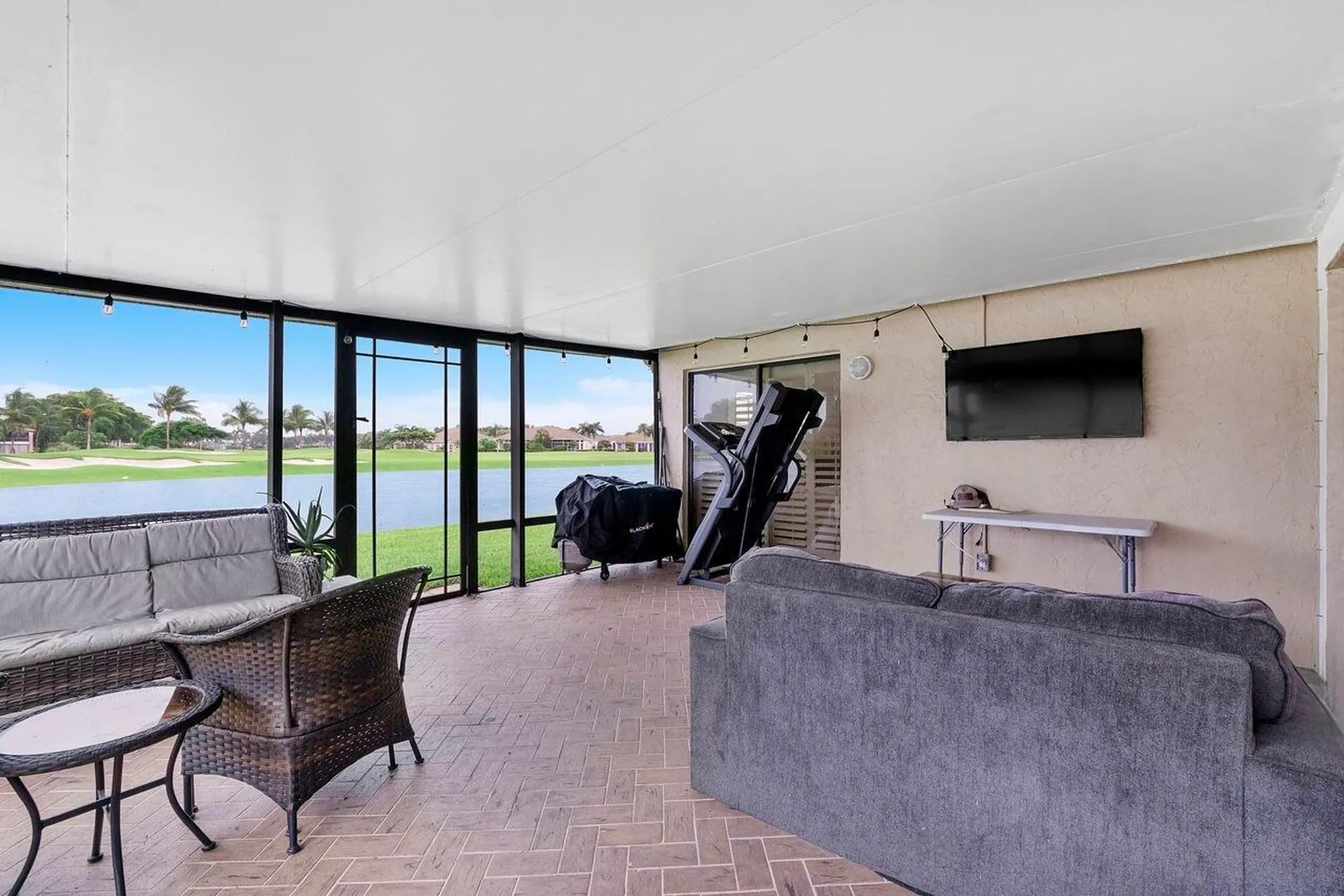 Property Slideshow image 35 of 73 | 6852 bitterbush pl, Boynton Beach, FL, 33472