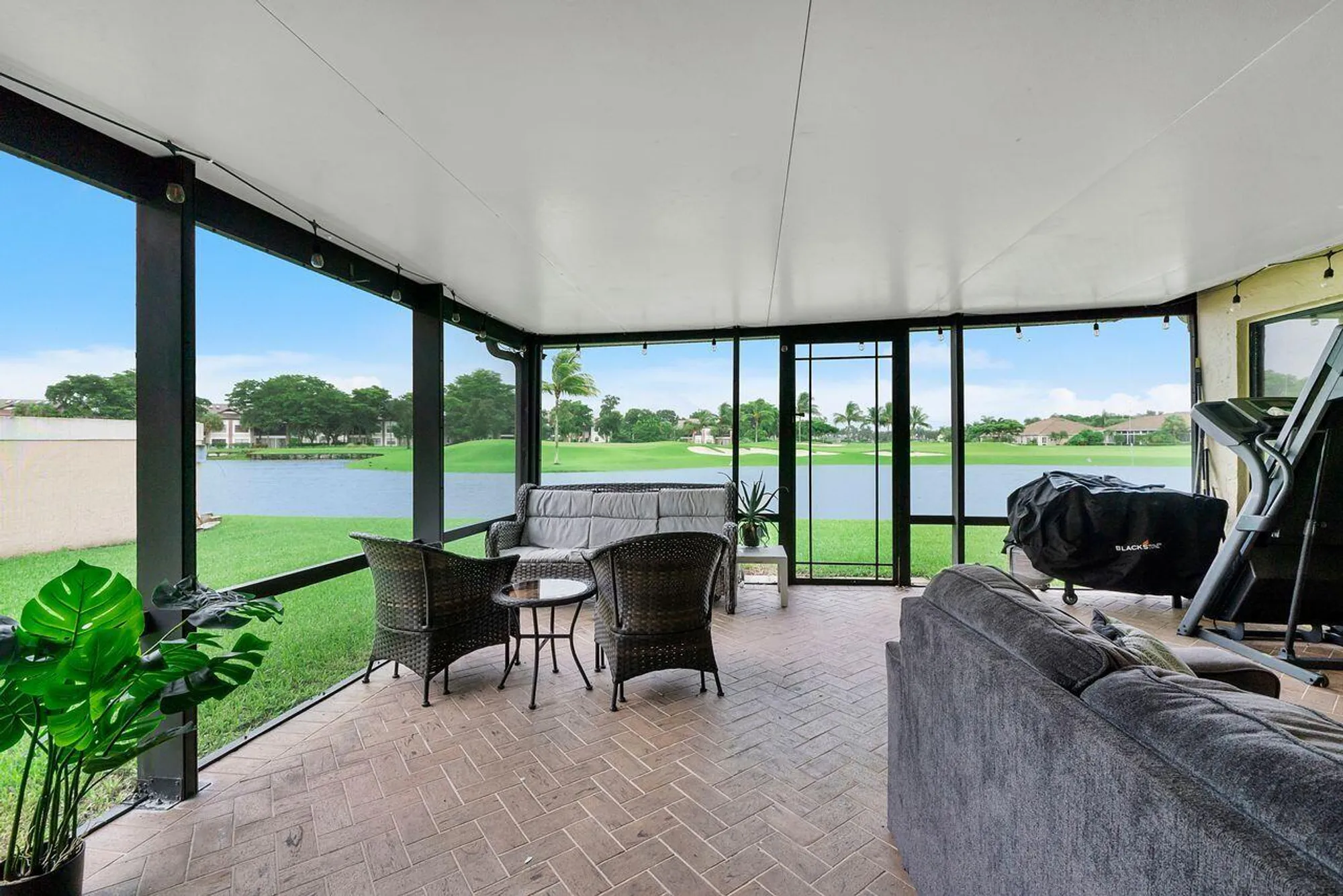 Property Slideshow image 32 of 73 | 6852 bitterbush pl, Boynton Beach, FL, 33472