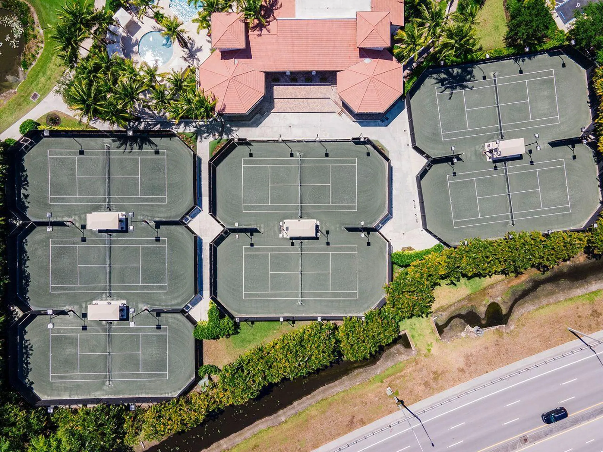 Property Slideshow image 48 of 73 | 6852 bitterbush pl, Boynton Beach, FL, 33472