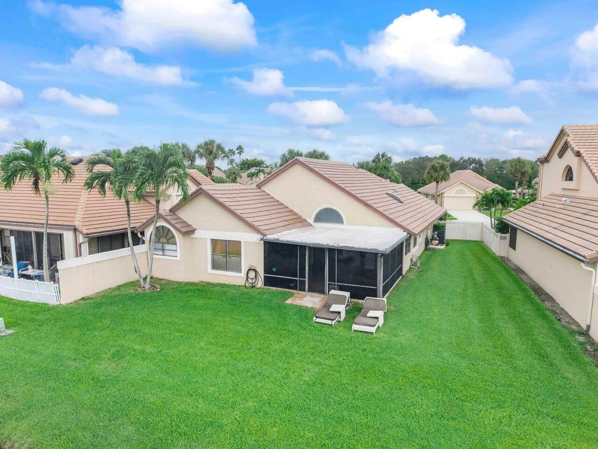 Property Slideshow image 36 of 73 | 6852 bitterbush pl, Boynton Beach, FL, 33472