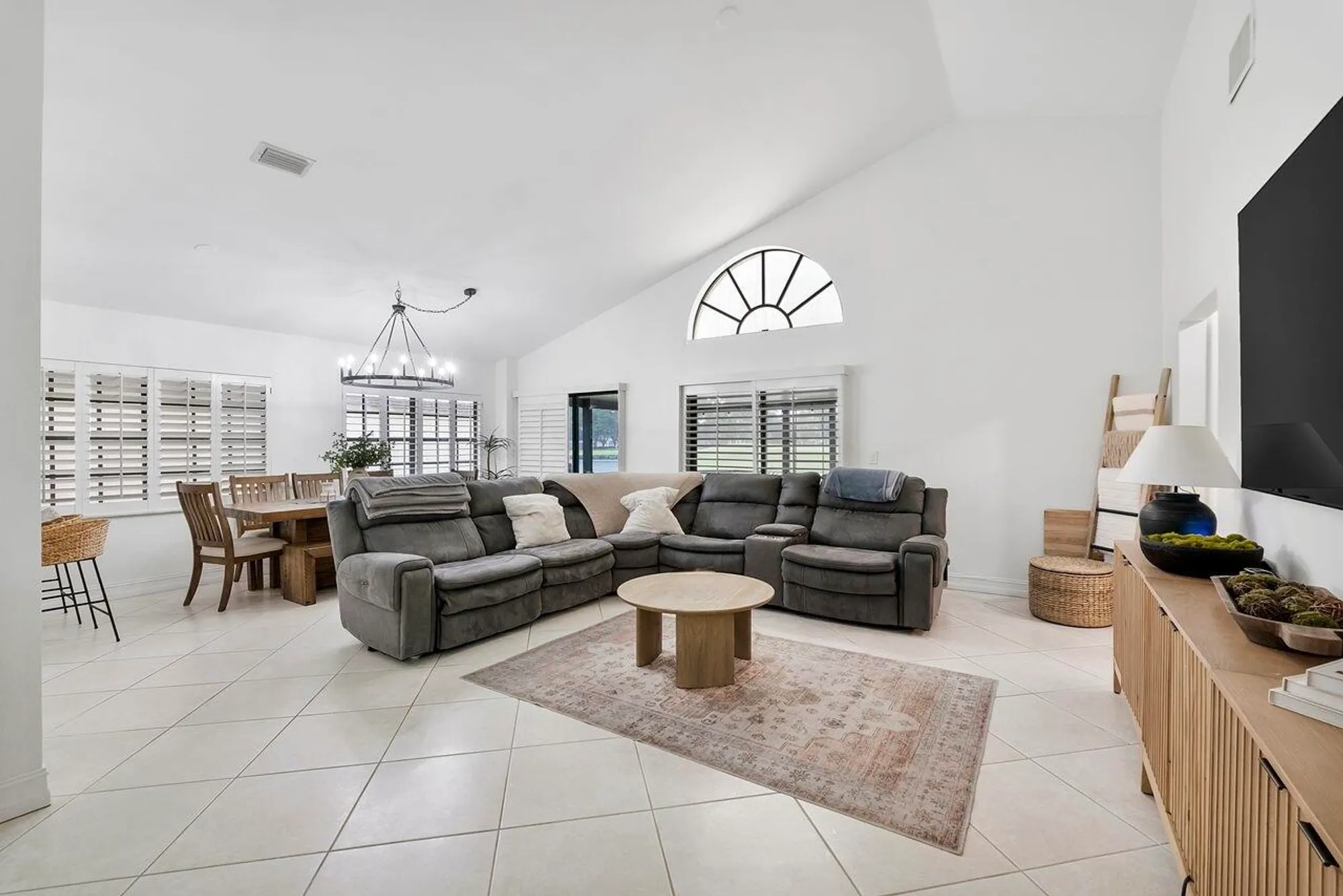 Property Slideshow image 14 of 73 | 6852 bitterbush pl, Boynton Beach, FL, 33472