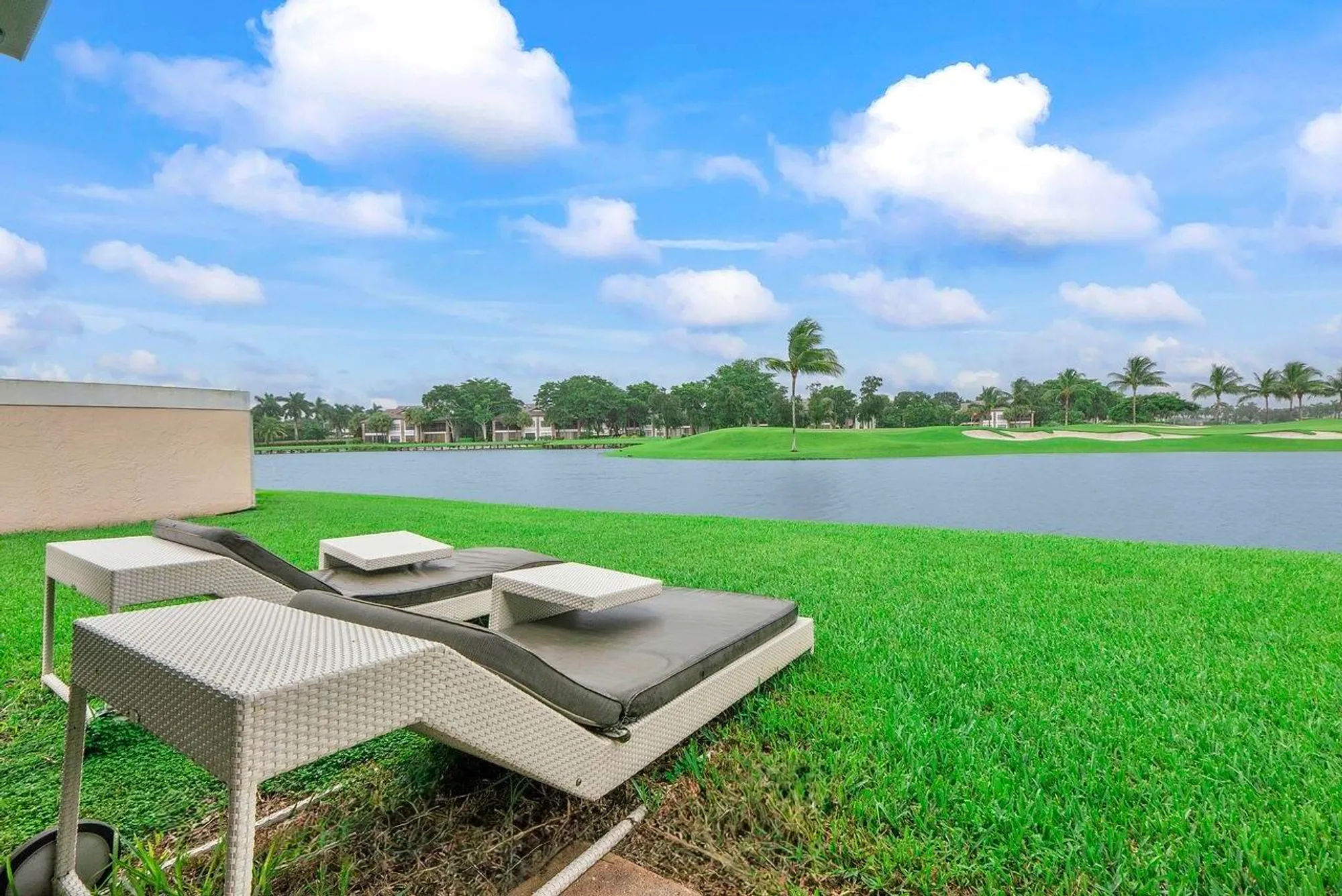 Property Slideshow image 31 of 73 | 6852 bitterbush pl, Boynton Beach, FL, 33472