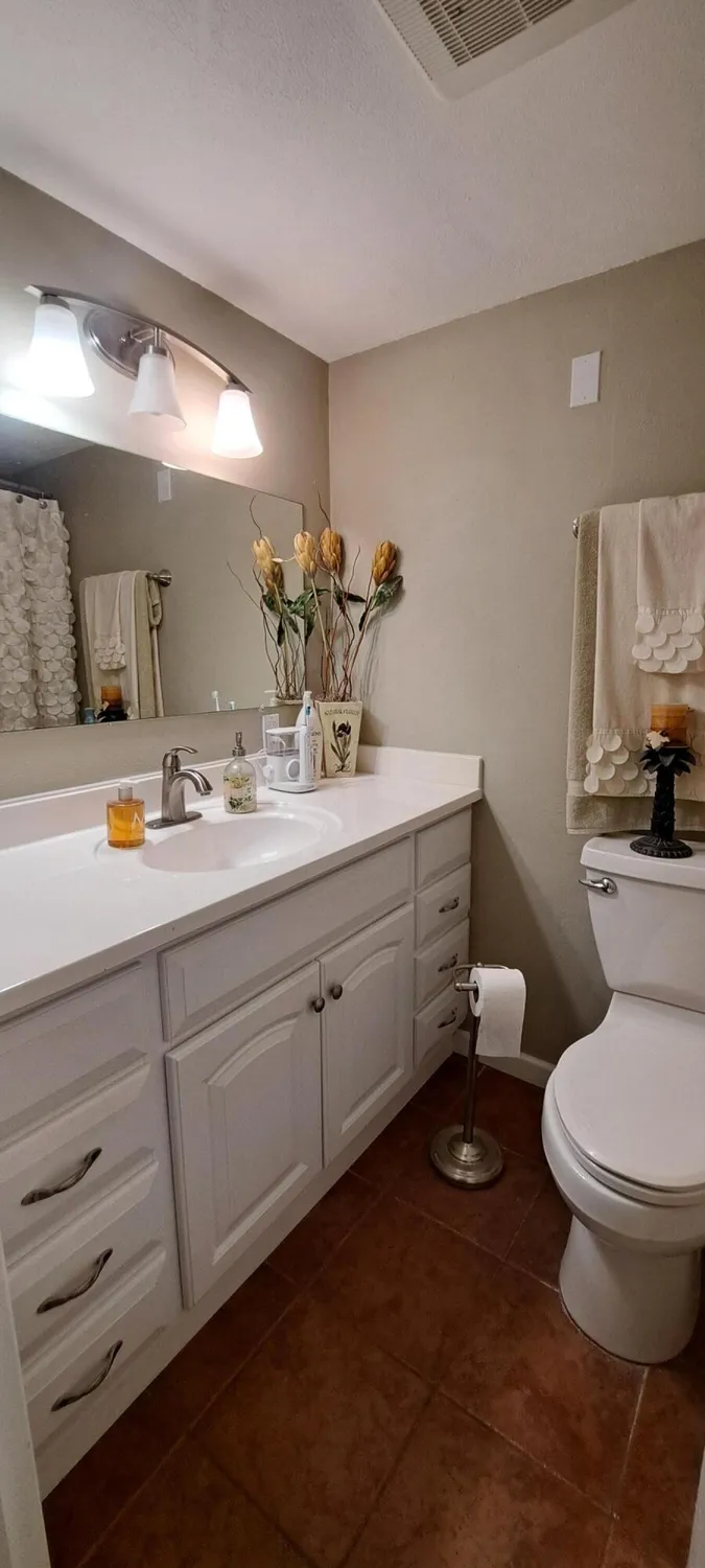 Property Slideshow image 5 of 14 | 140 salisbury f, West Palm Beach, FL, 33417