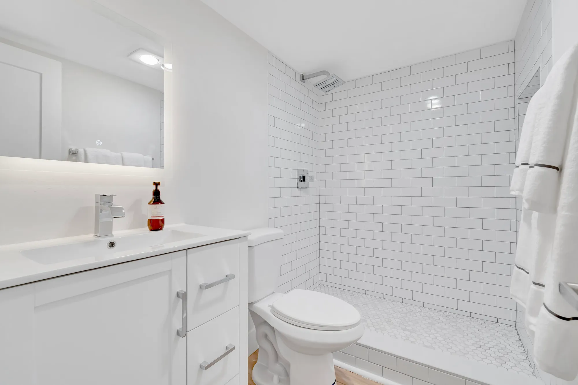 Property Slideshow image 14 of 100 | 2005 newport g, Deerfield Beach, FL, 33442