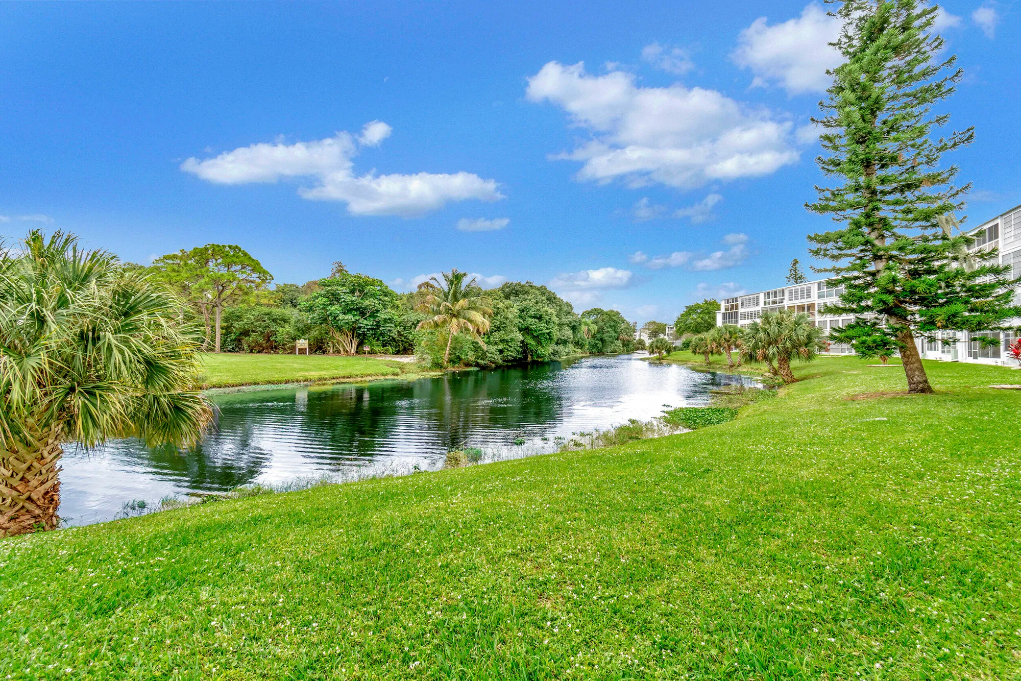 Property Slideshow image 24 of 100 | 2005 newport g, Deerfield Beach, FL, 33442