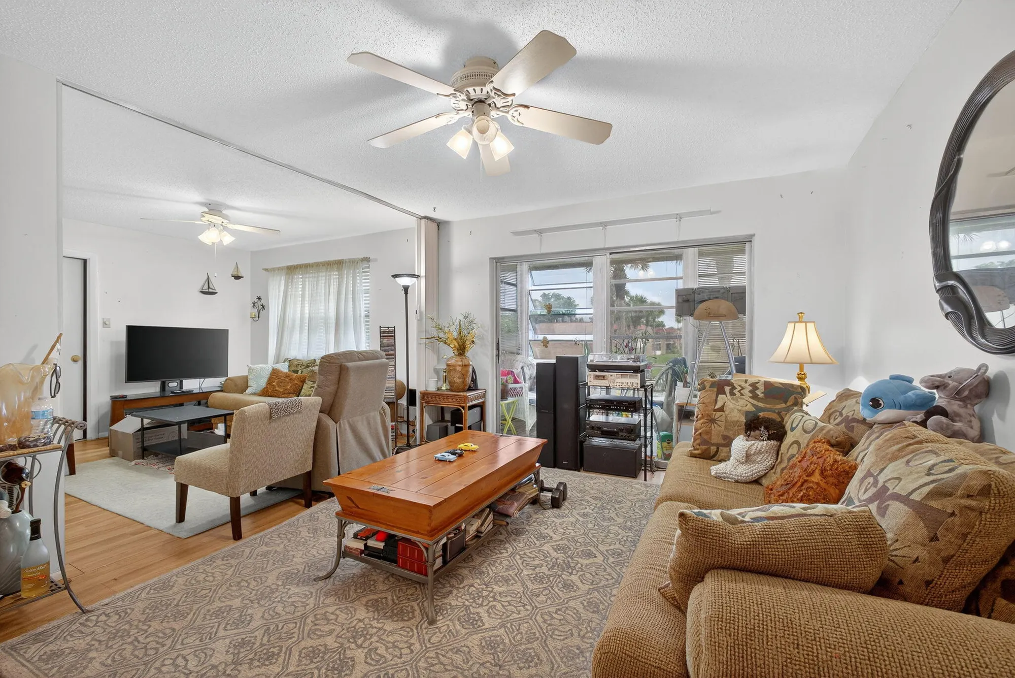 Property Slideshow image 14 of 40 | 313 lake frances dr, West Palm Beach, FL, 33411