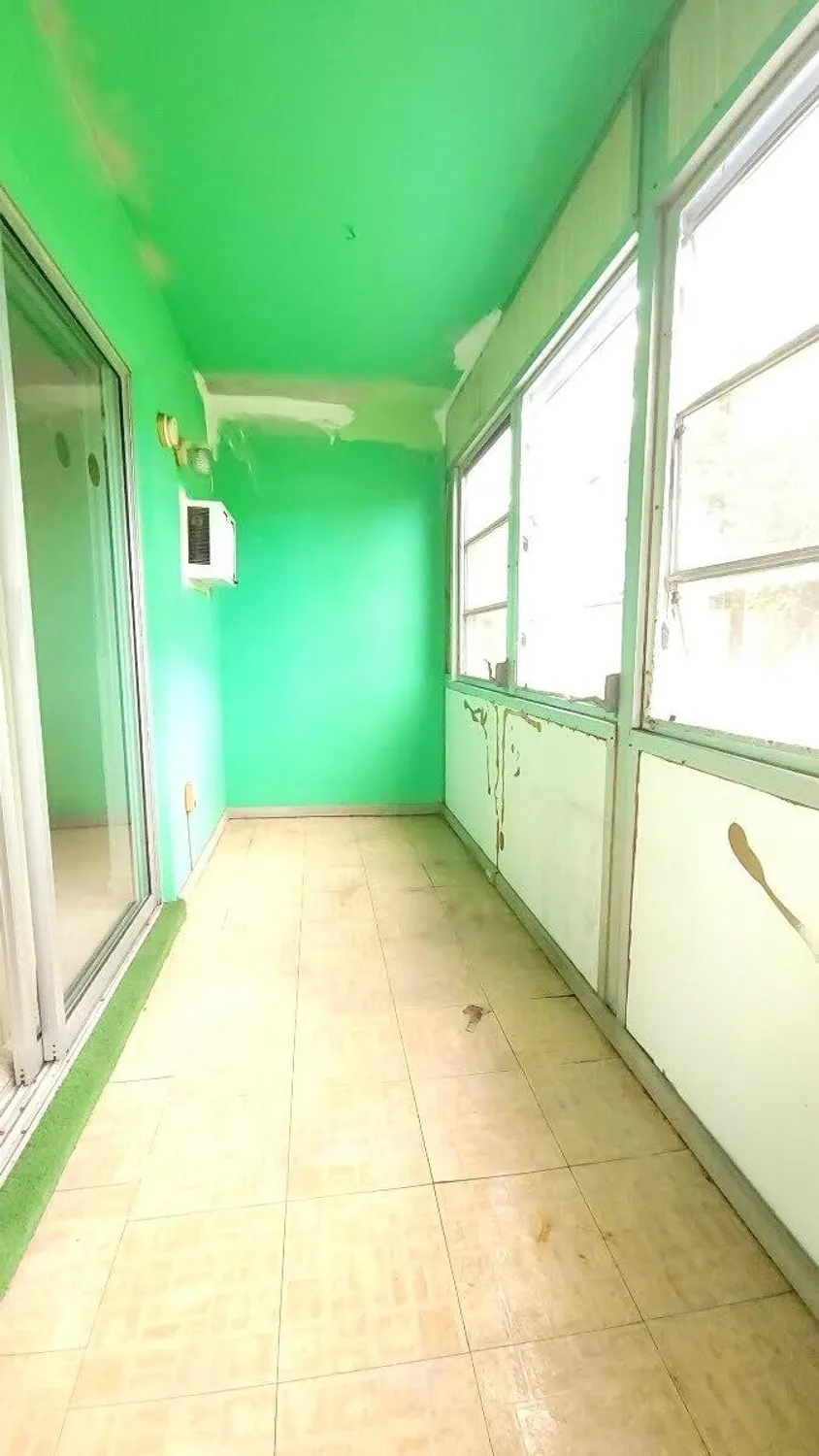 Property Slideshow image 13 of 34 | 208 kent m, West Palm Beach, FL, 33417