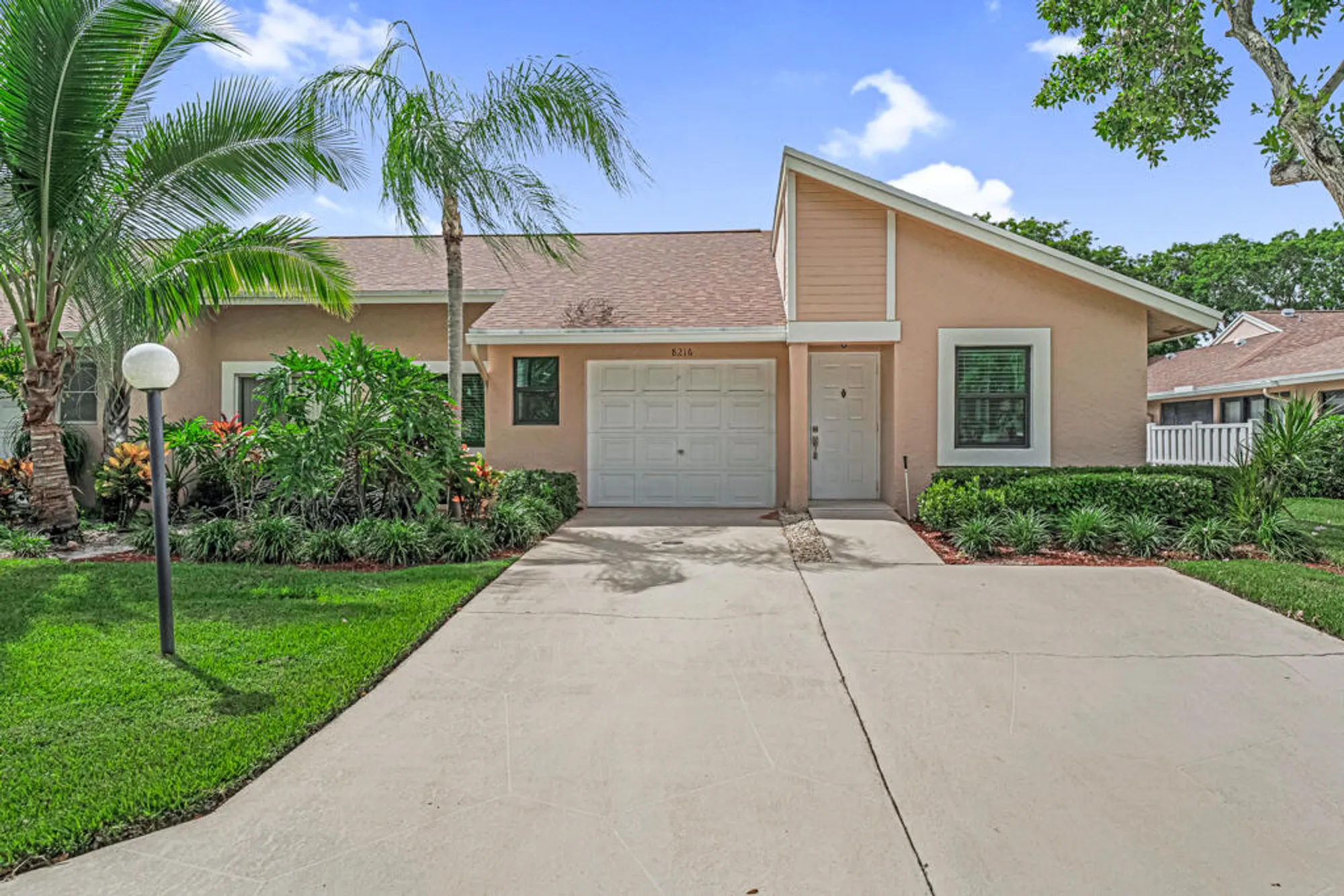 Property Slideshow image 40 of 48 | 8216 sweetbriar way, Boca Raton, FL, 33496