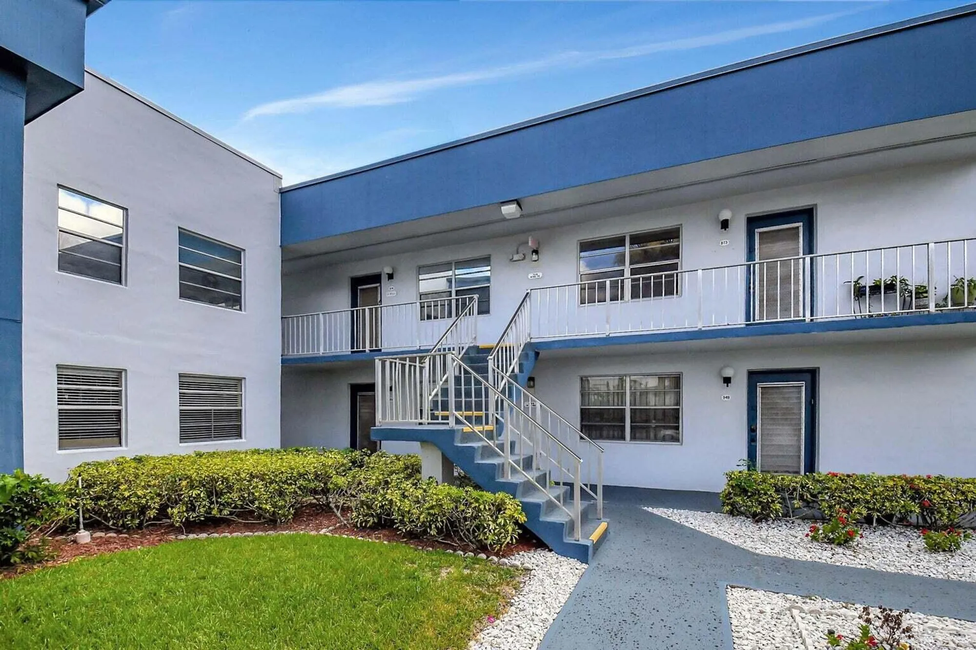 Property Slideshow image 21 of 37 | 74 normandy b, Delray Beach, FL, 33484