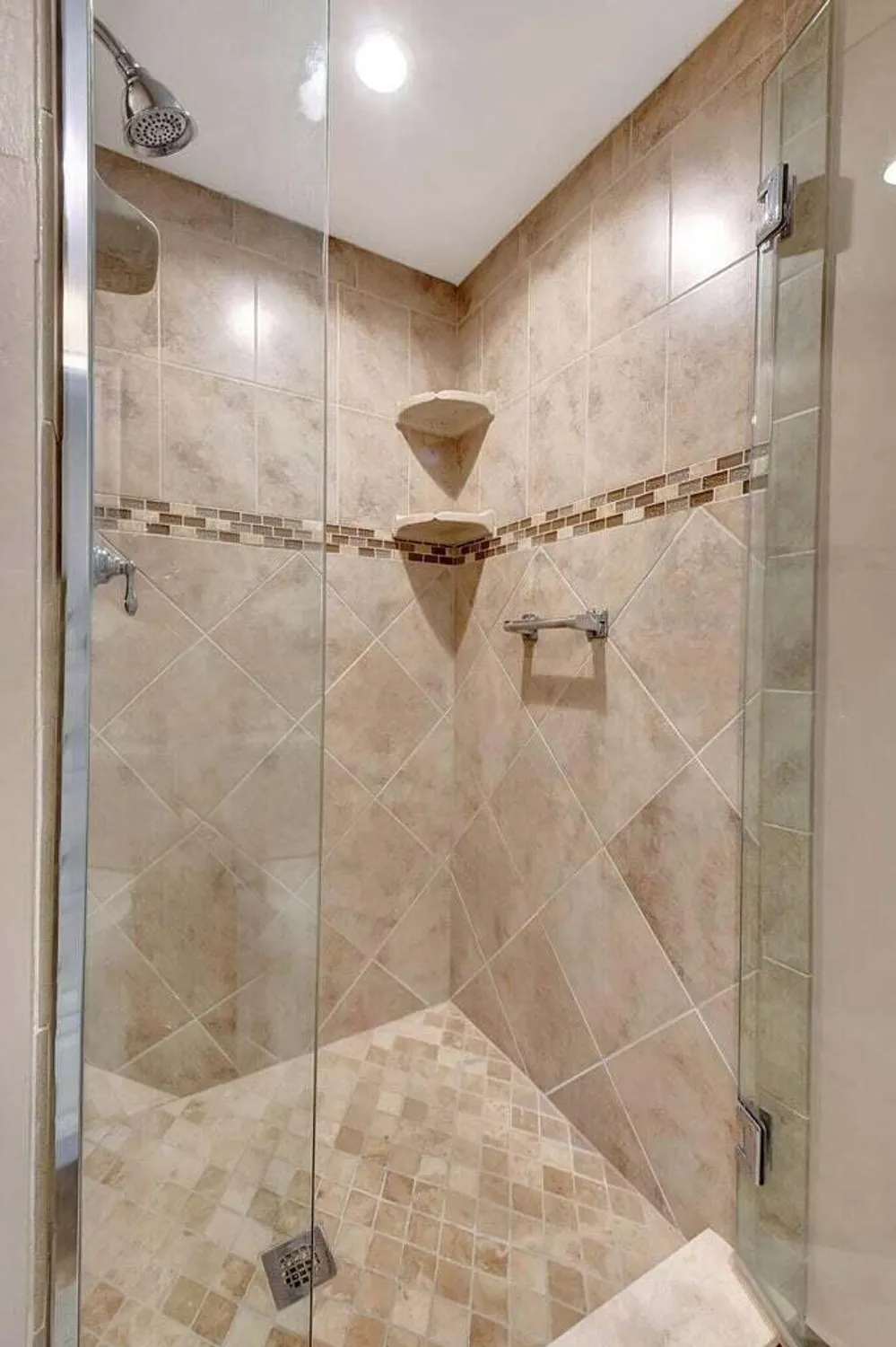 Property Slideshow image 12 of 37 | 74 normandy b, Delray Beach, FL, 33484