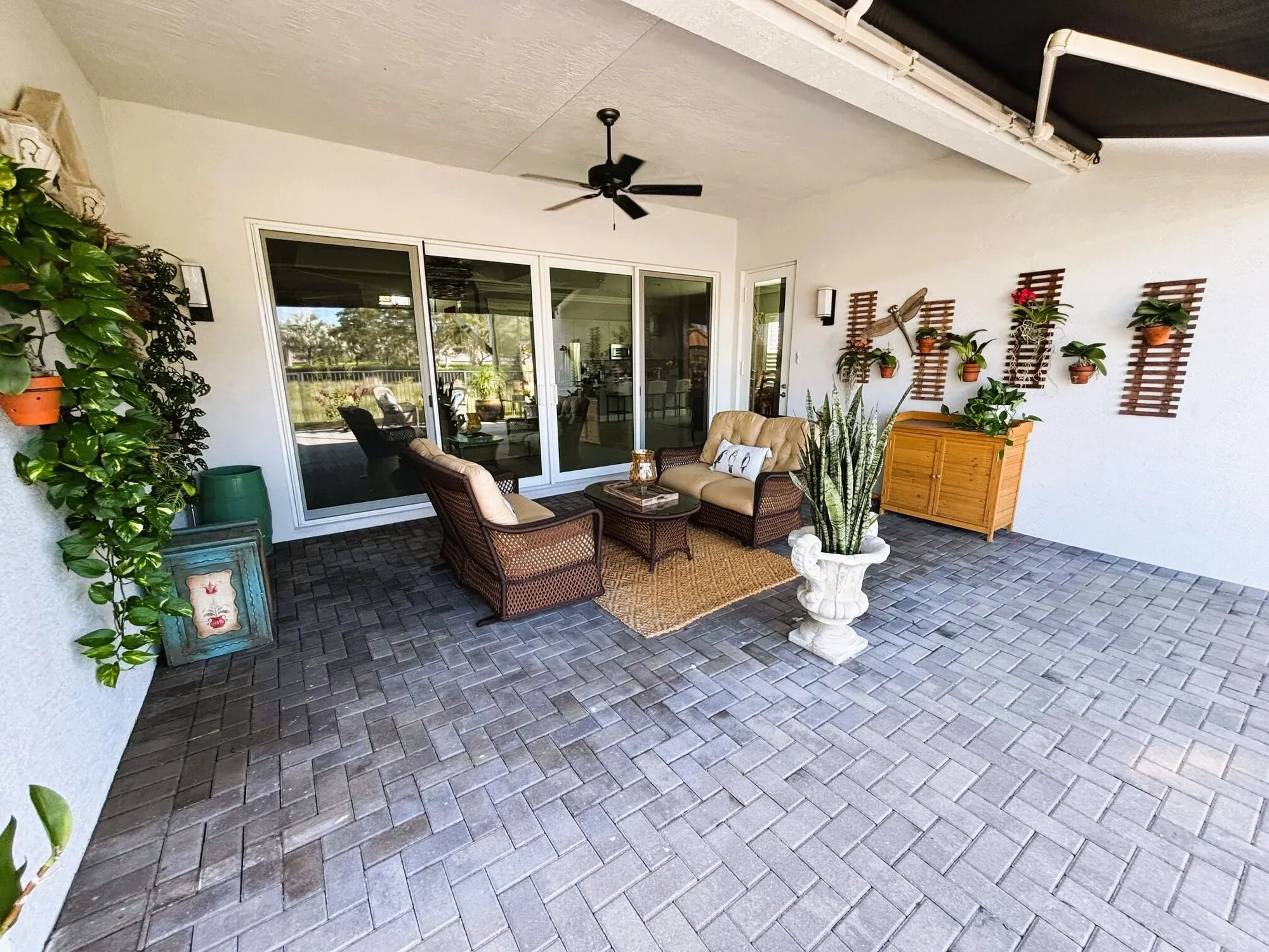 Property Slideshow image 21 of 24 | 11063 sw ivory springs ln, Port Saint Lucie, FL, 34987