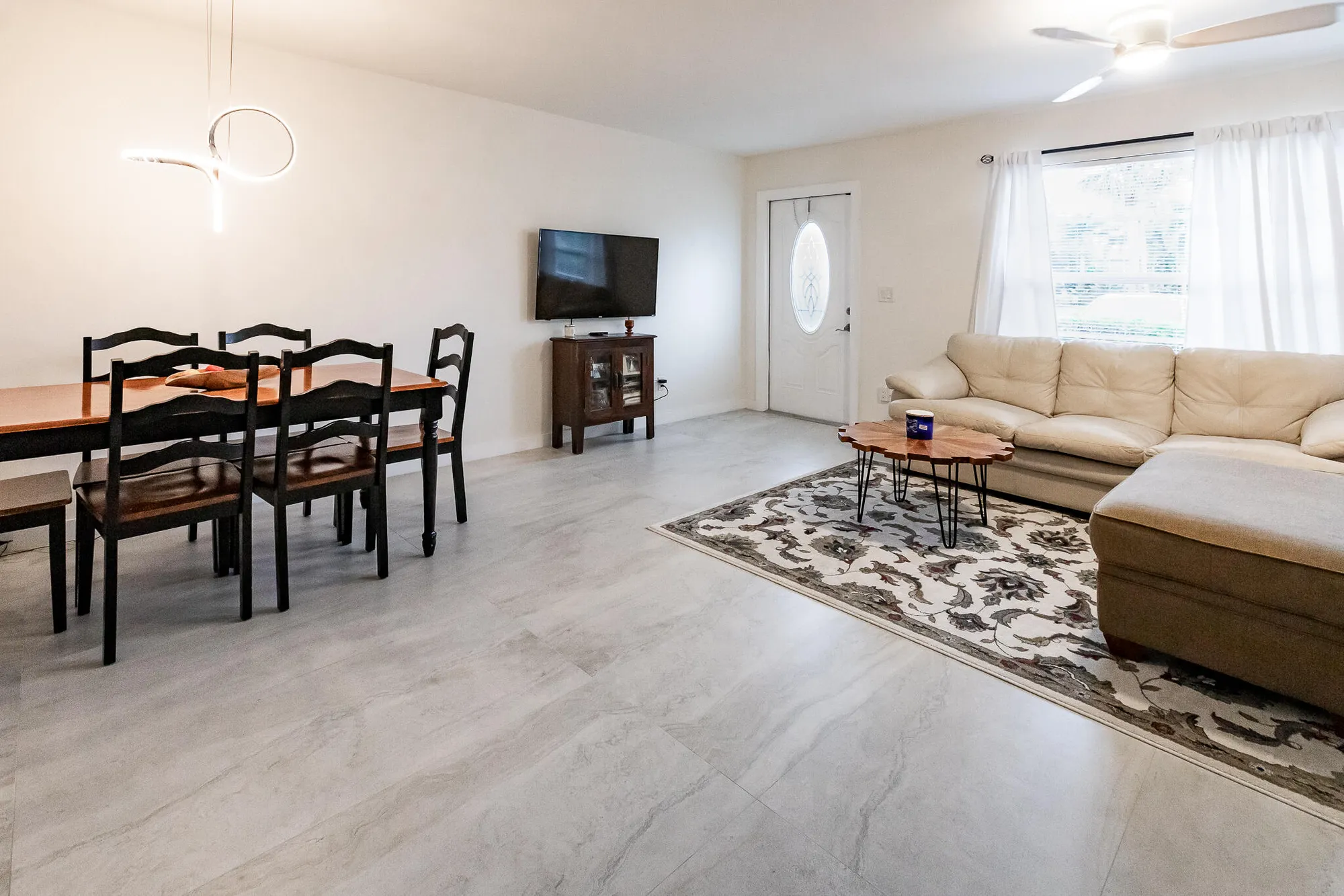 Property Slideshow image 5 of 24 | 2929 se ocean blvd apt 129-2, Stuart, FL, 34996