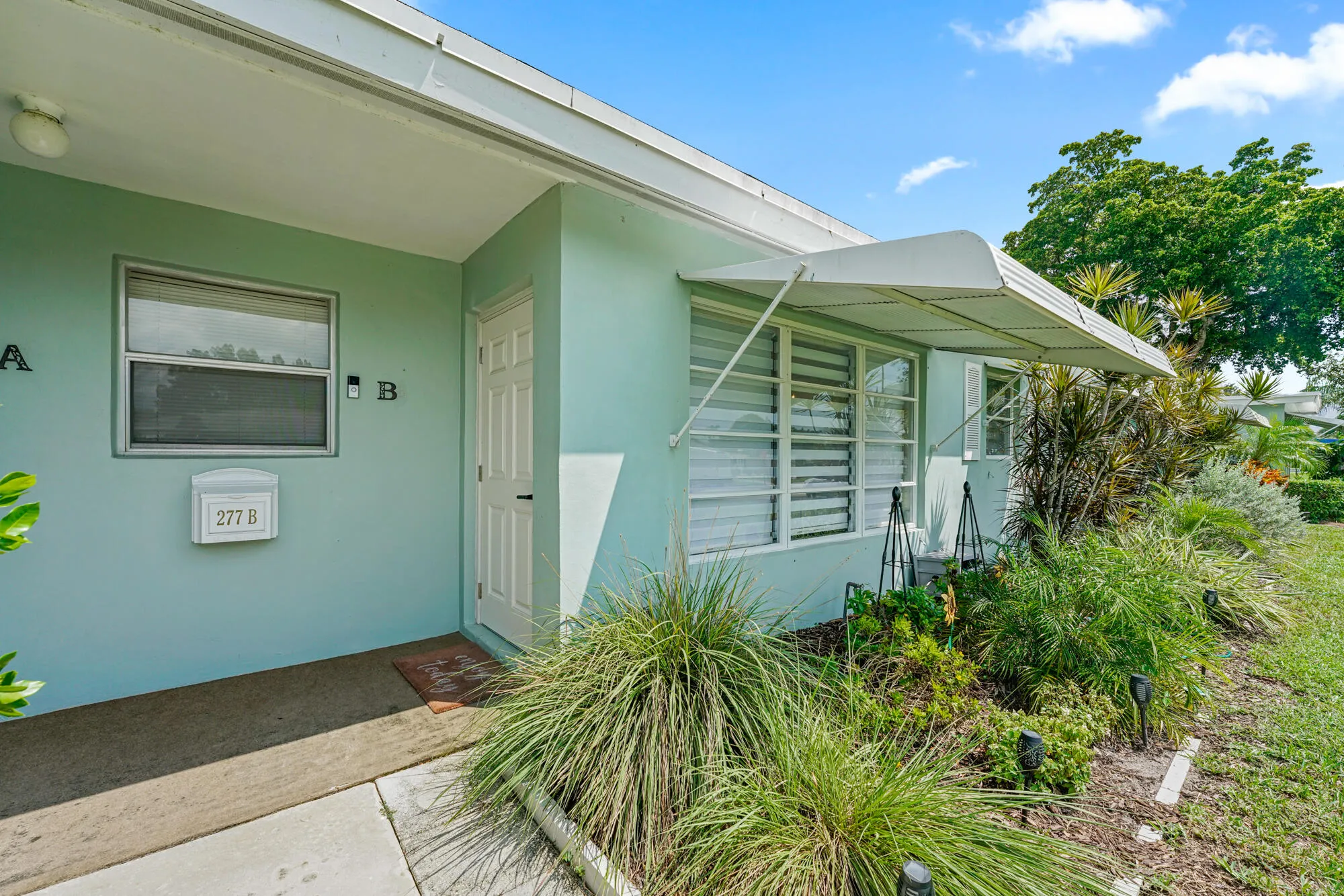 Property Slideshow image 2 of 46 | 277 high point ct b, Delray Beach, FL, 33445