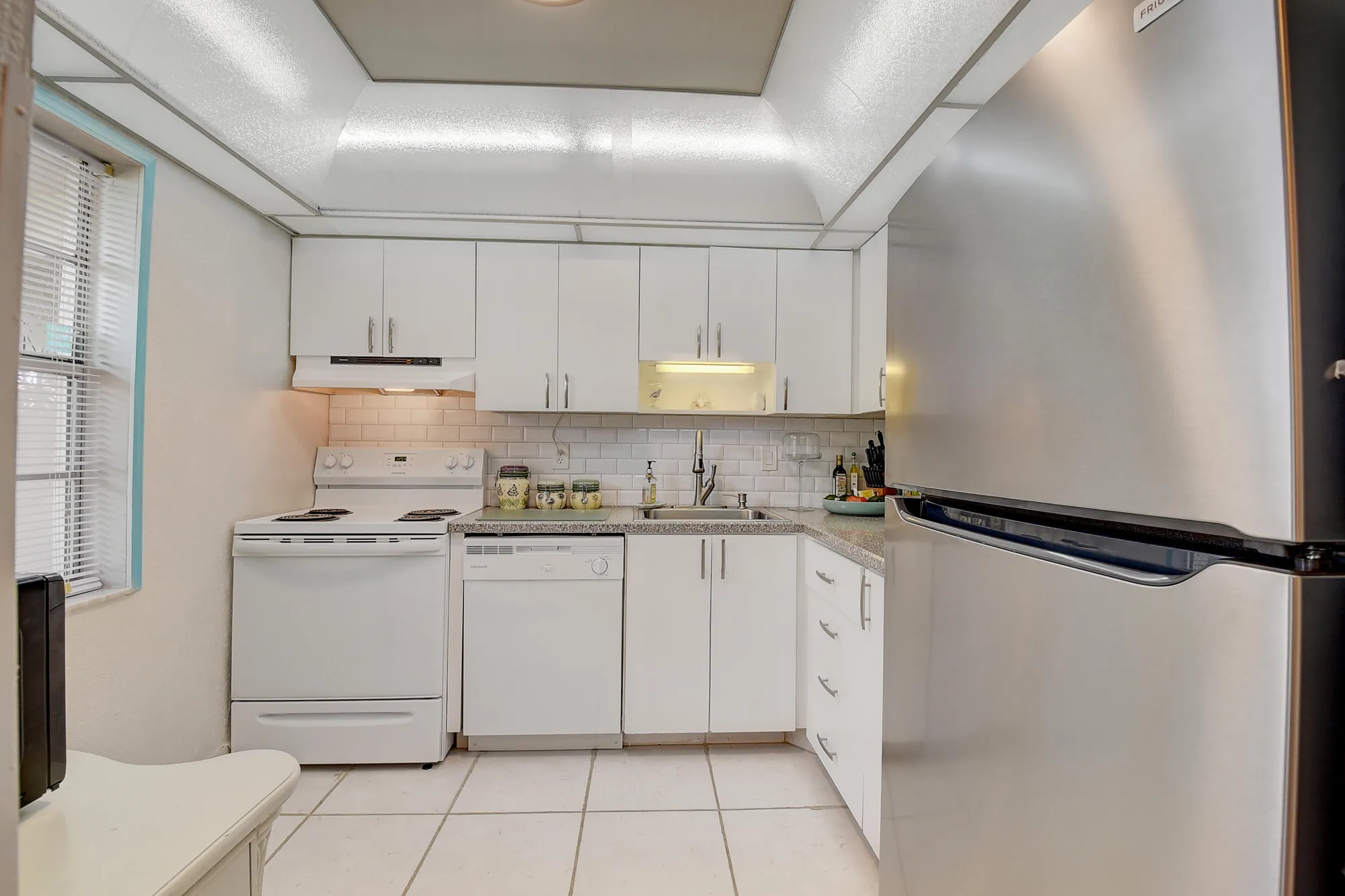Property Slideshow image 9 of 30 | 5 abbey ln apt 108, Delray Beach, FL, 33446