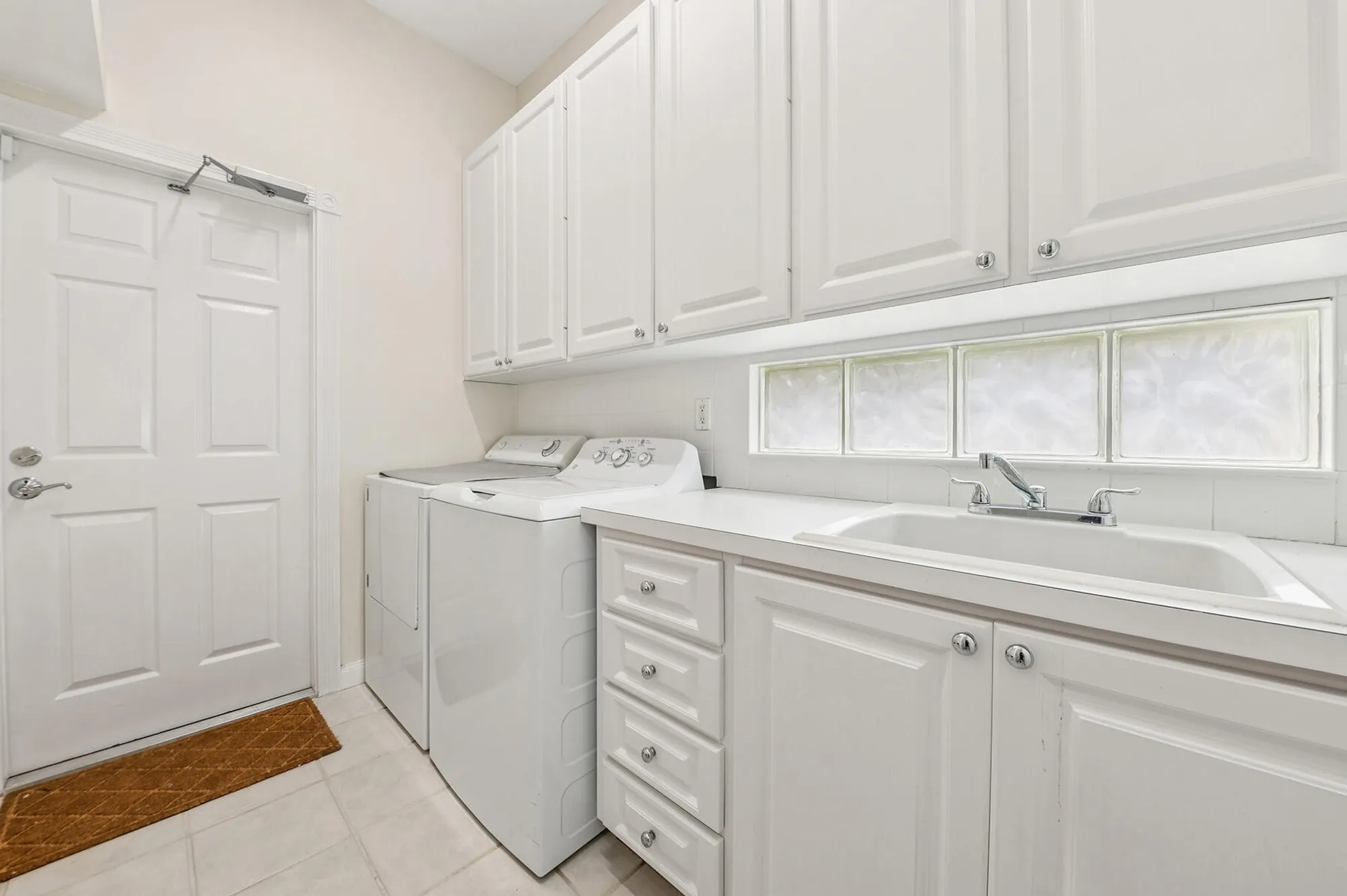 Property Slideshow image 18 of 57 | 2613 james river rd, West Palm Beach, FL, 33411