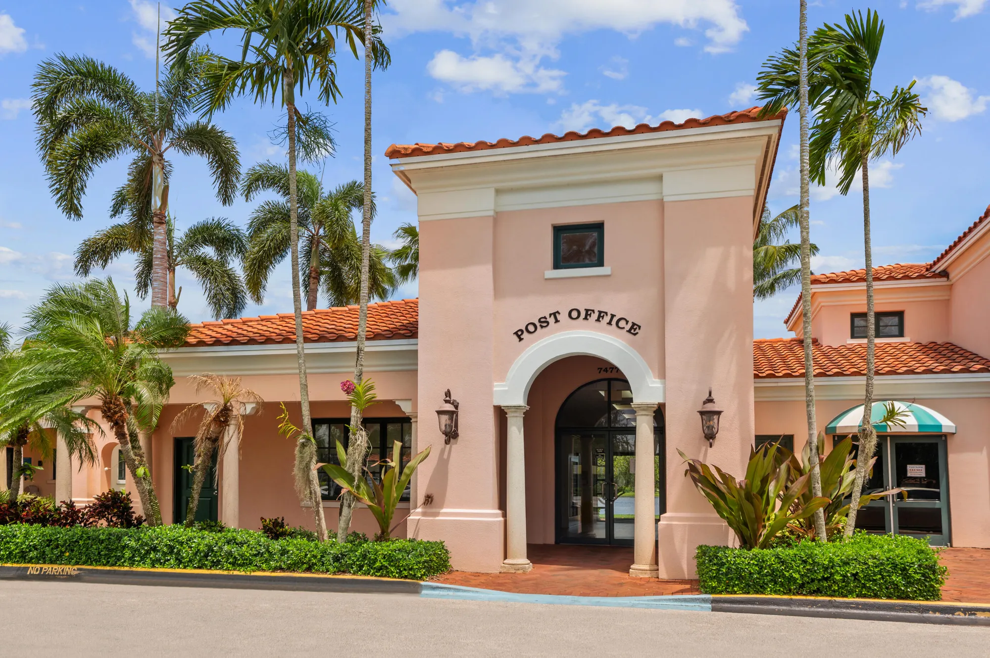 Property Slideshow image 35 of 57 | 2613 james river rd, West Palm Beach, FL, 33411