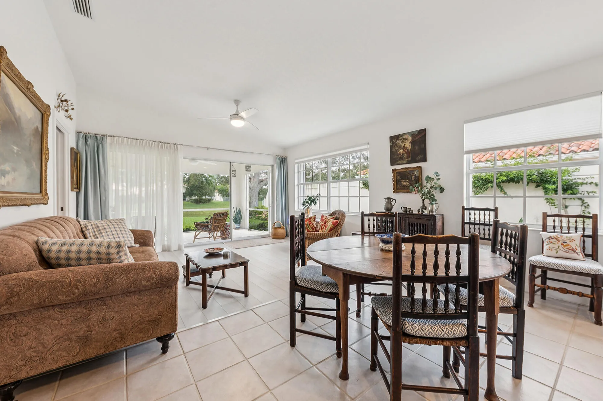 Property Slideshow image 6 of 51 | 2718 livingston ln, West Palm Beach, FL, 33411