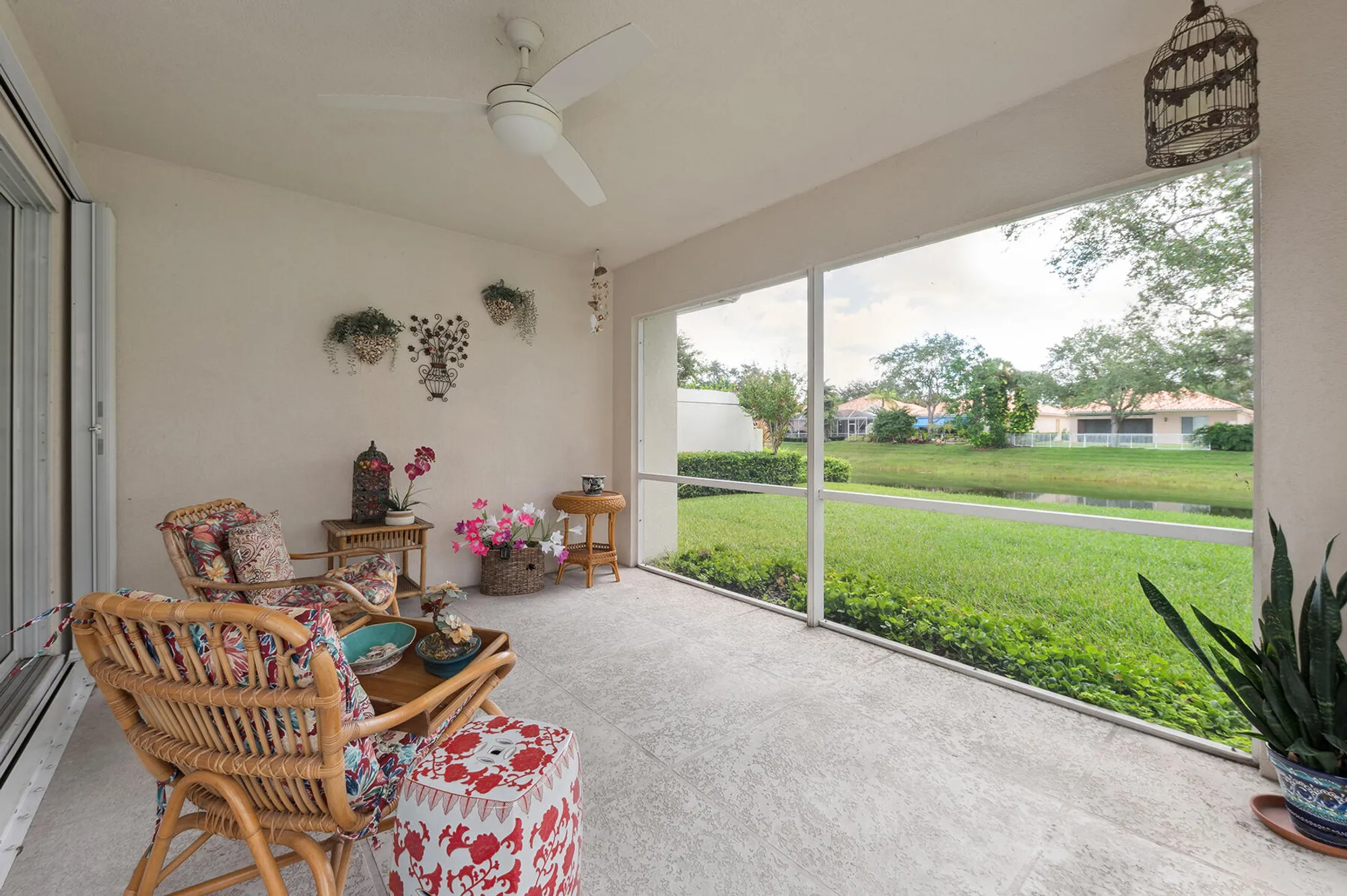 Property Slideshow image 15 of 51 | 2718 livingston ln, West Palm Beach, FL, 33411
