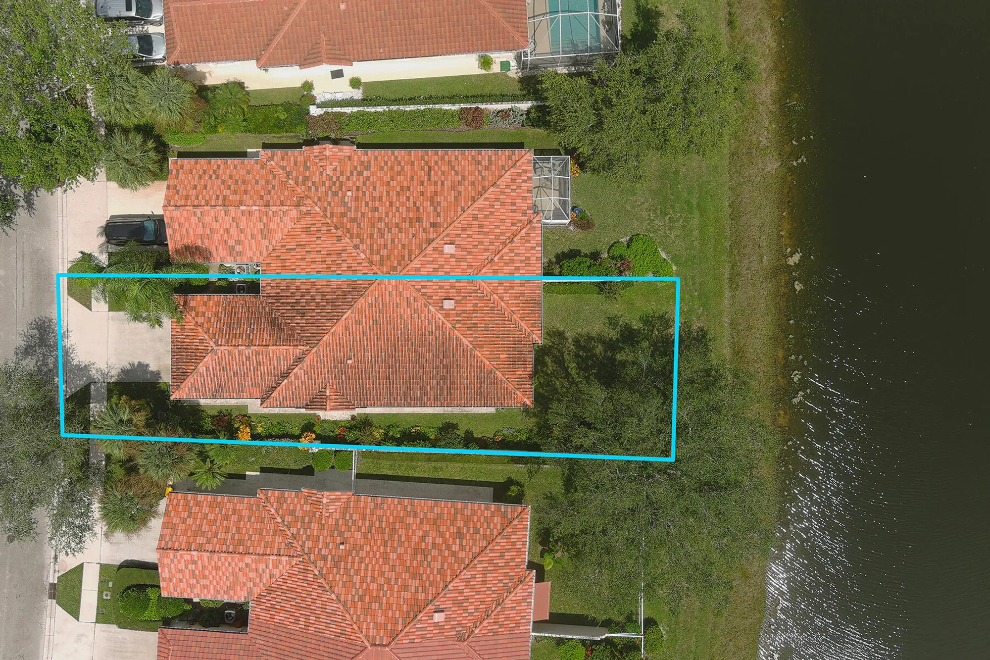 Property Slideshow image 23 of 51 | 2718 livingston ln, West Palm Beach, FL, 33411