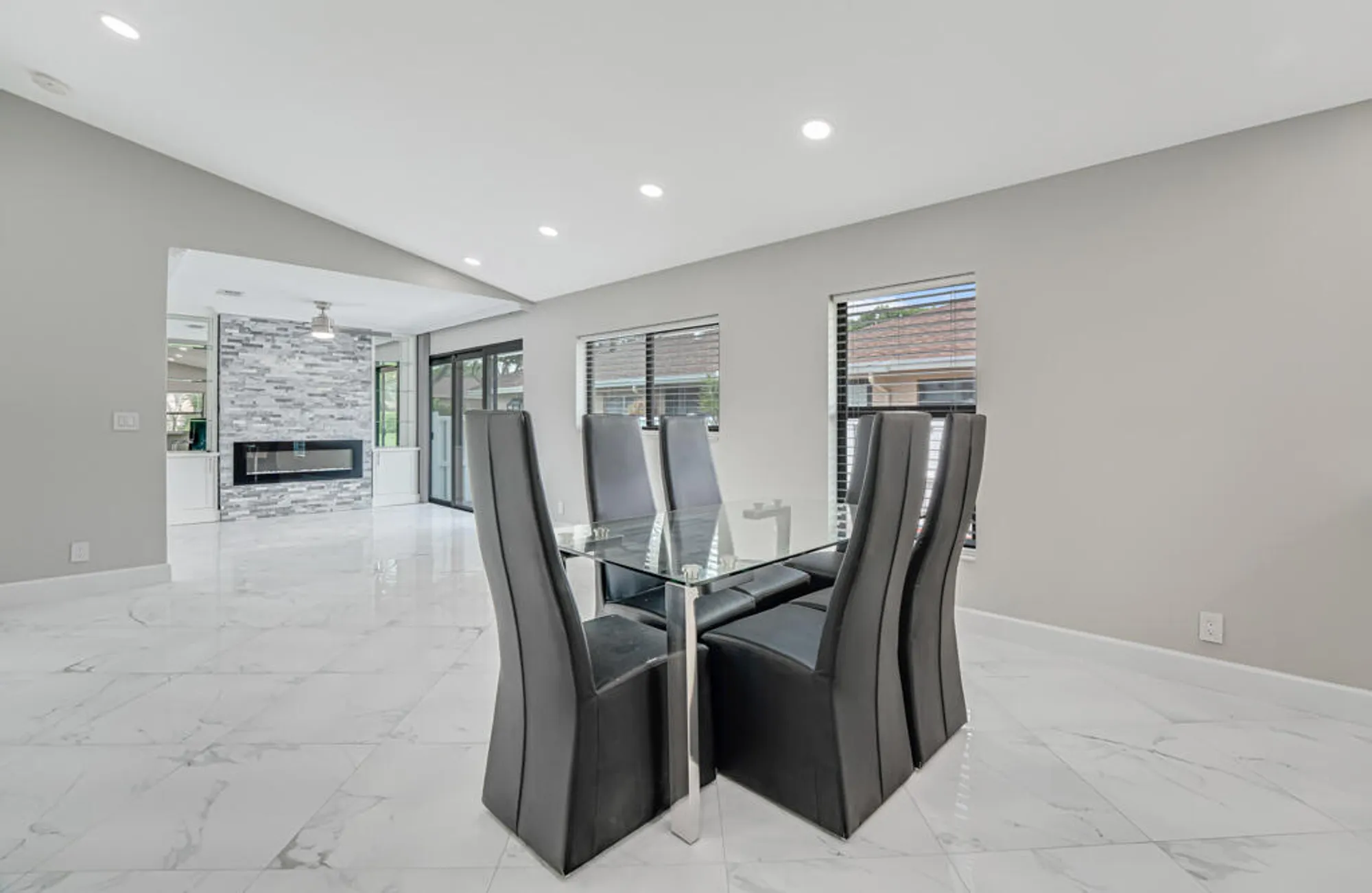 Property Slideshow image 15 of 48 | 8216 sweetbriar way, Boca Raton, FL, 33496