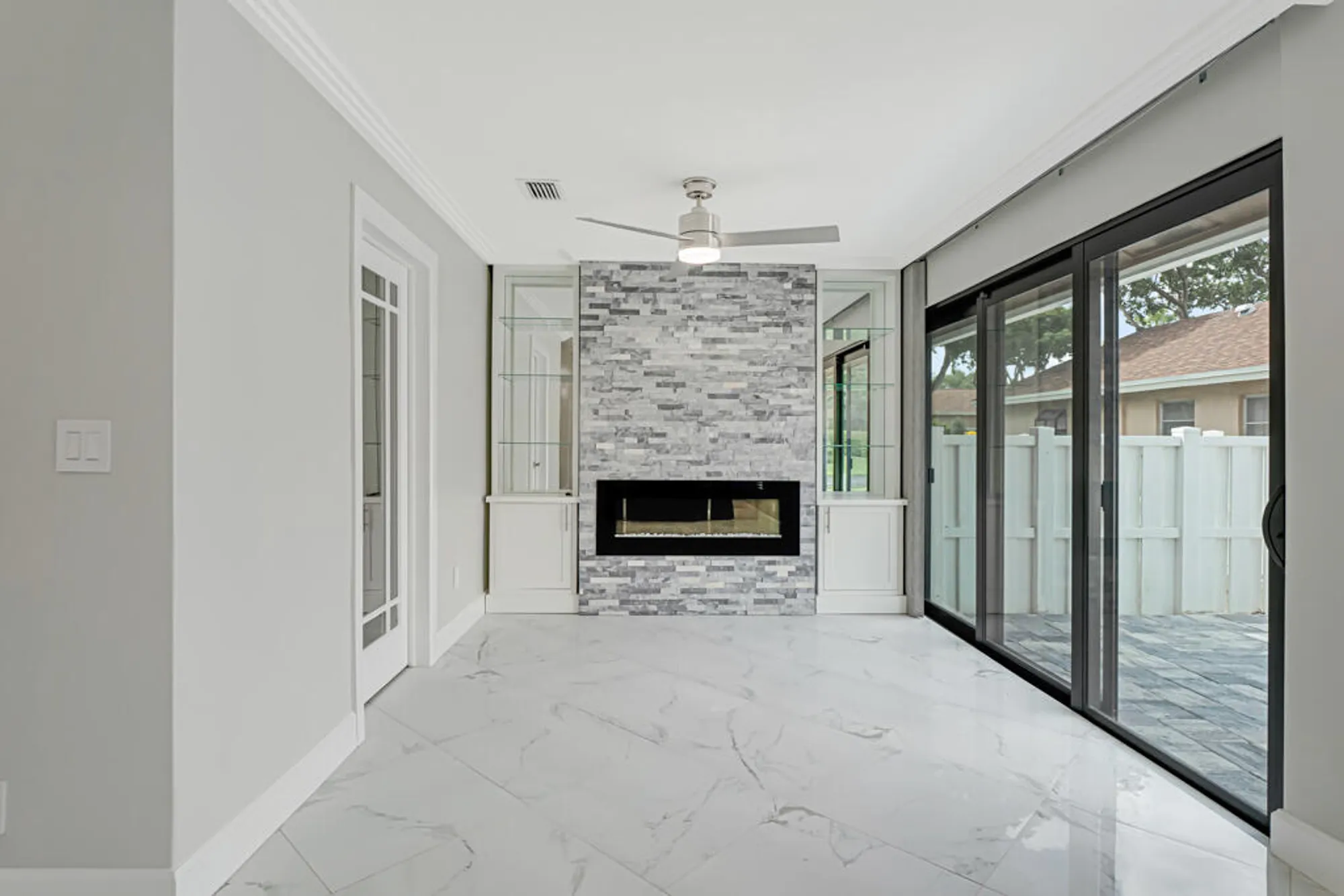 Property Slideshow image 11 of 48 | 8216 sweetbriar way, Boca Raton, FL, 33496