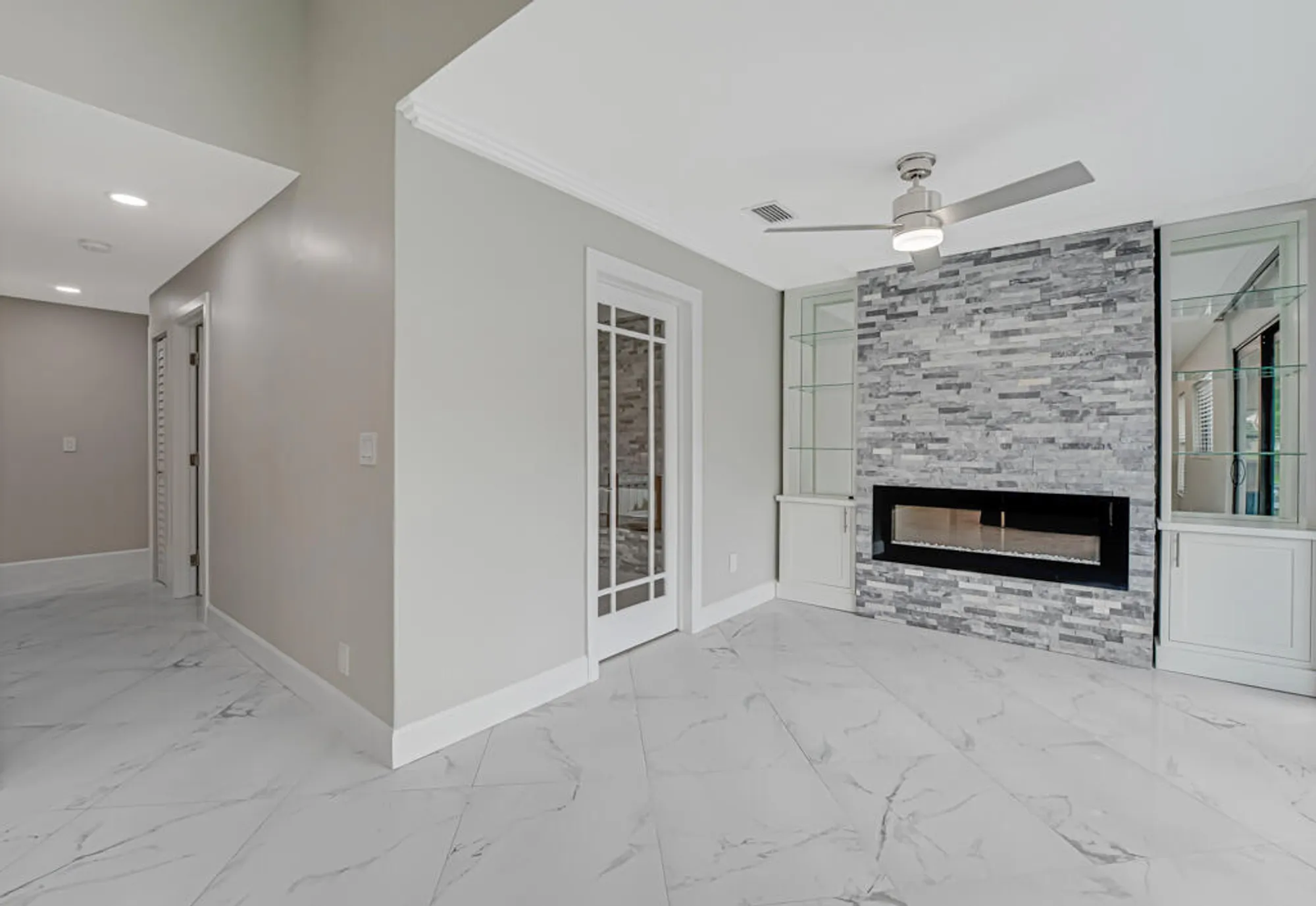 Property Slideshow image 14 of 48 | 8216 sweetbriar way, Boca Raton, FL, 33496