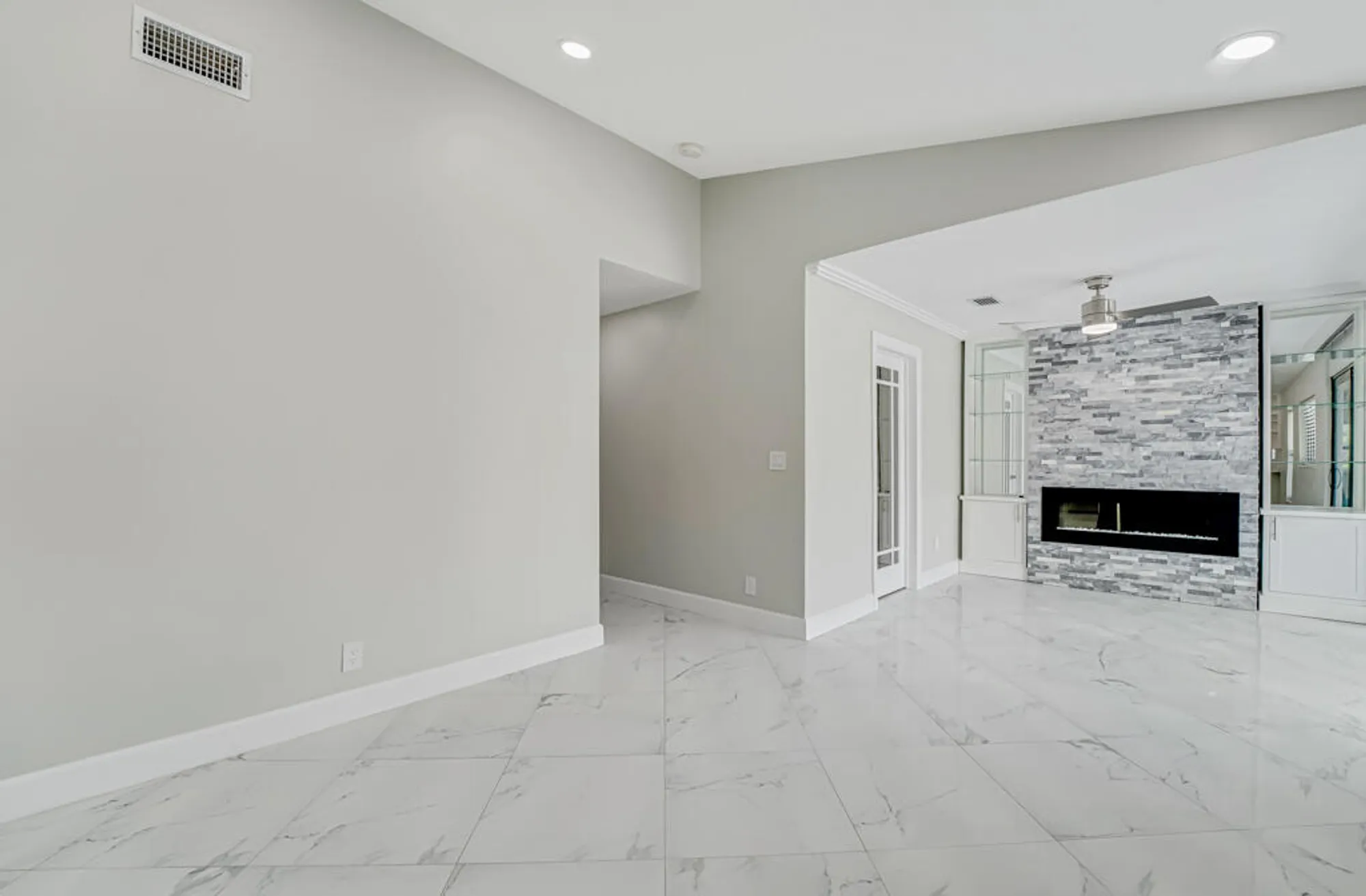 Property Slideshow image 12 of 48 | 8216 sweetbriar way, Boca Raton, FL, 33496