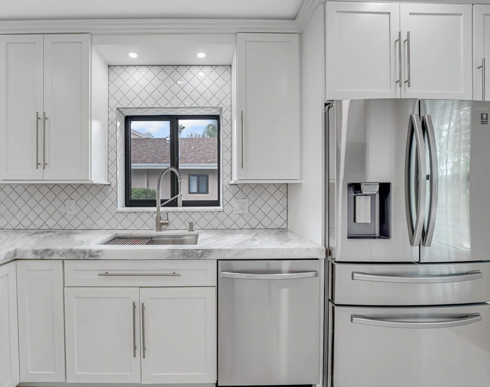 Property Slideshow image 7 of 48 | 8216 sweetbriar way, Boca Raton, FL, 33496