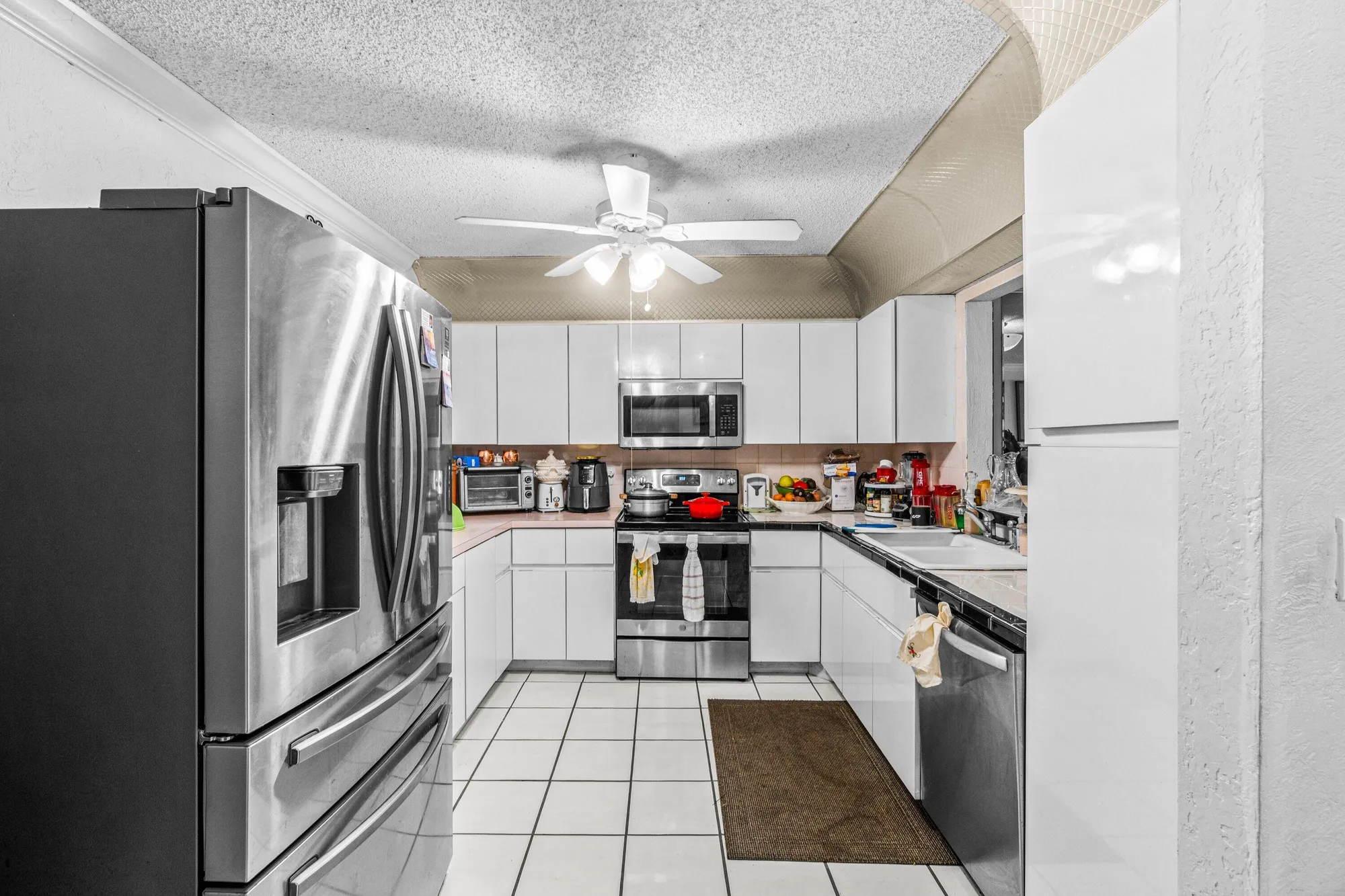 Property Slideshow image 7 of 34 | 9335 flynn cir 1, Boca Raton, FL, 33496