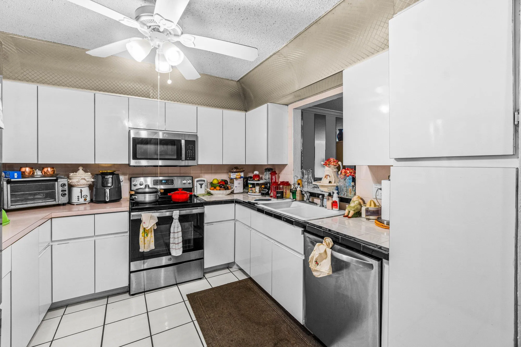 Property Slideshow image 8 of 34 | 9335 flynn cir 1, Boca Raton, FL, 33496