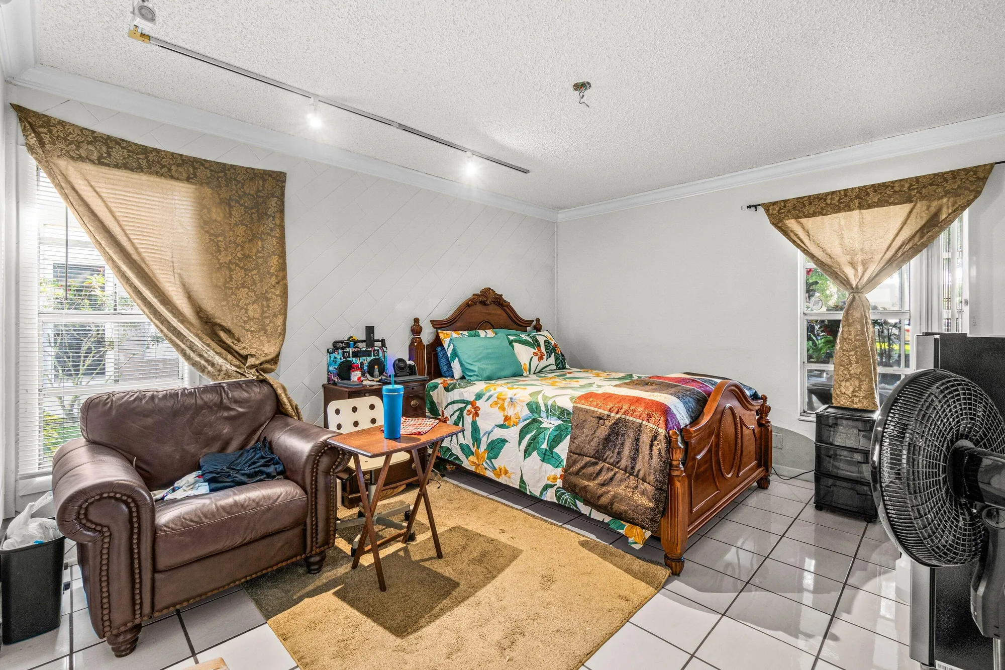 Property Slideshow image 21 of 34 | 9335 flynn cir 1, Boca Raton, FL, 33496