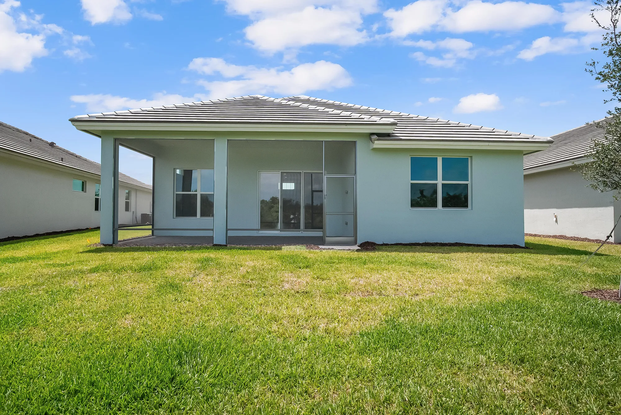 Property Slideshow image 23 of 25 | 12507 sw sunrise lake ter, Port Saint Lucie, FL, 34987
