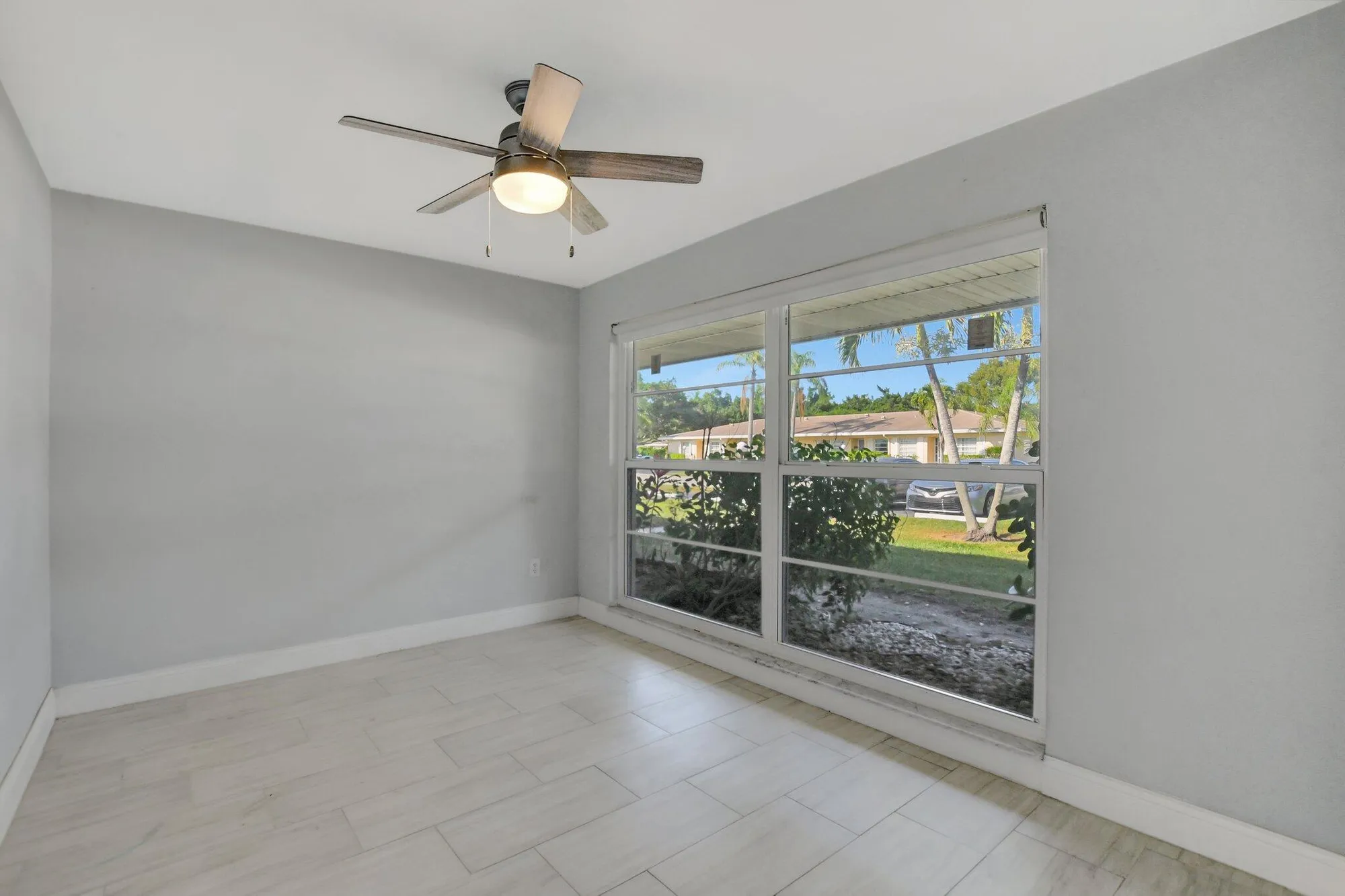 Property Slideshow image 12 of 16 | 8734 chevy chase dr, Boca Raton, FL, 33433