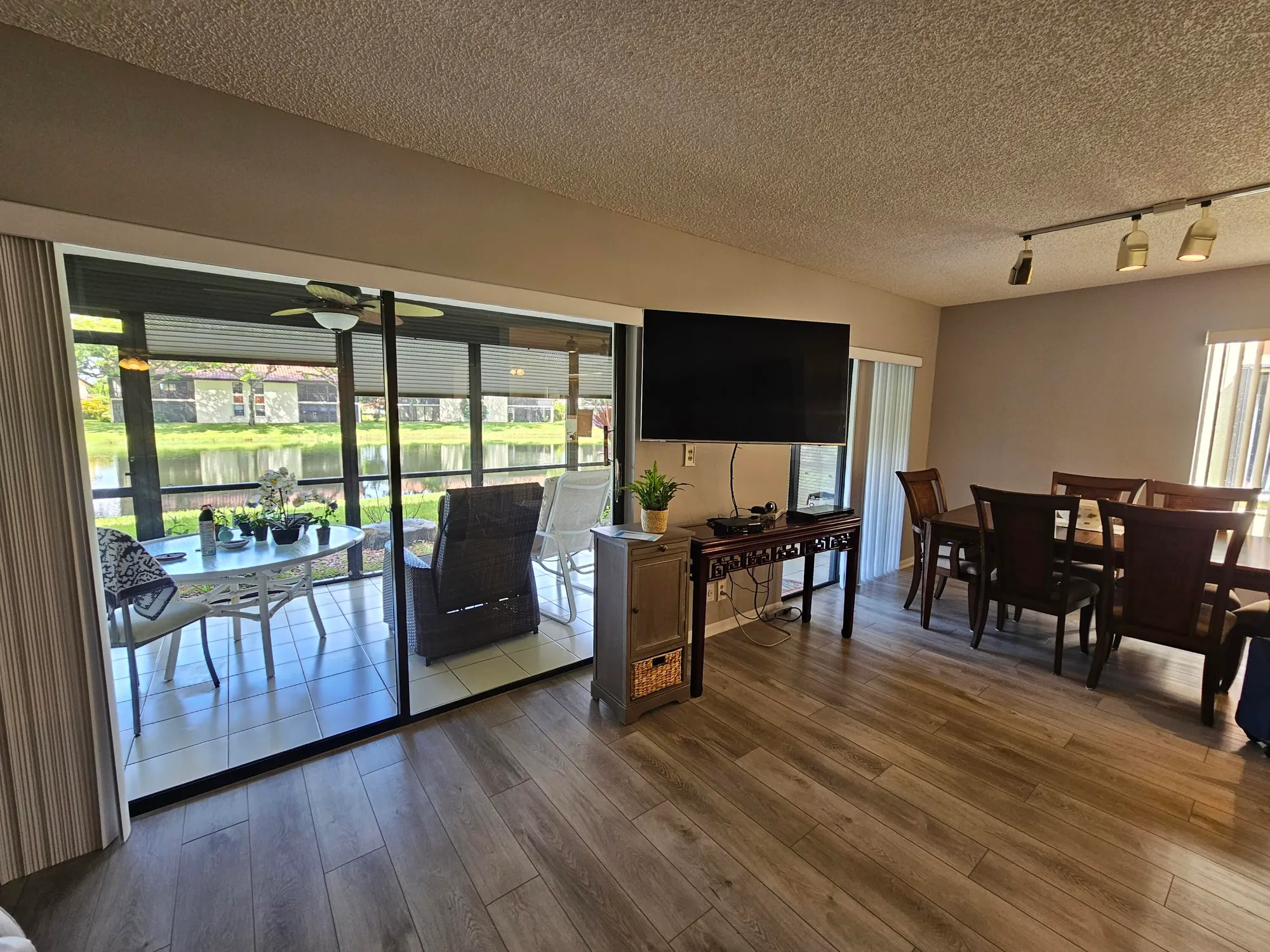 Property Slideshow image 14 of 36 | 10663 ocean palm way apt 102, Boynton Beach, FL, 33437