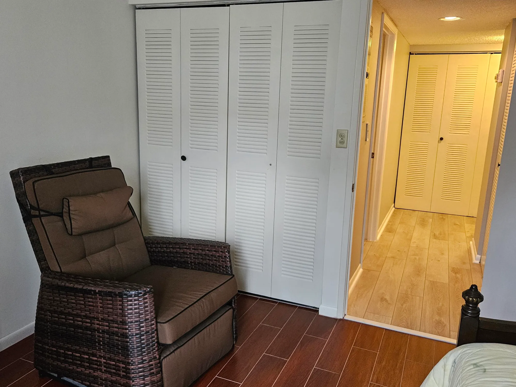 Property Slideshow image 32 of 36 | 10663 ocean palm way apt 102, Boynton Beach, FL, 33437