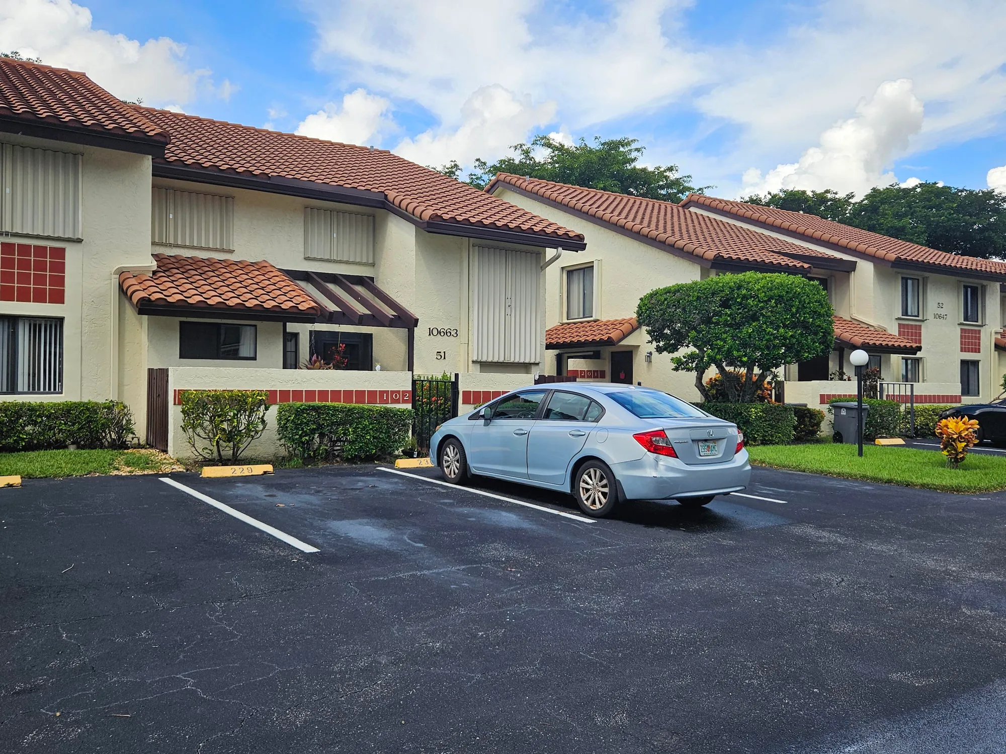 Property Slideshow image 2 of 36 | 10663 ocean palm way apt 102, Boynton Beach, FL, 33437
