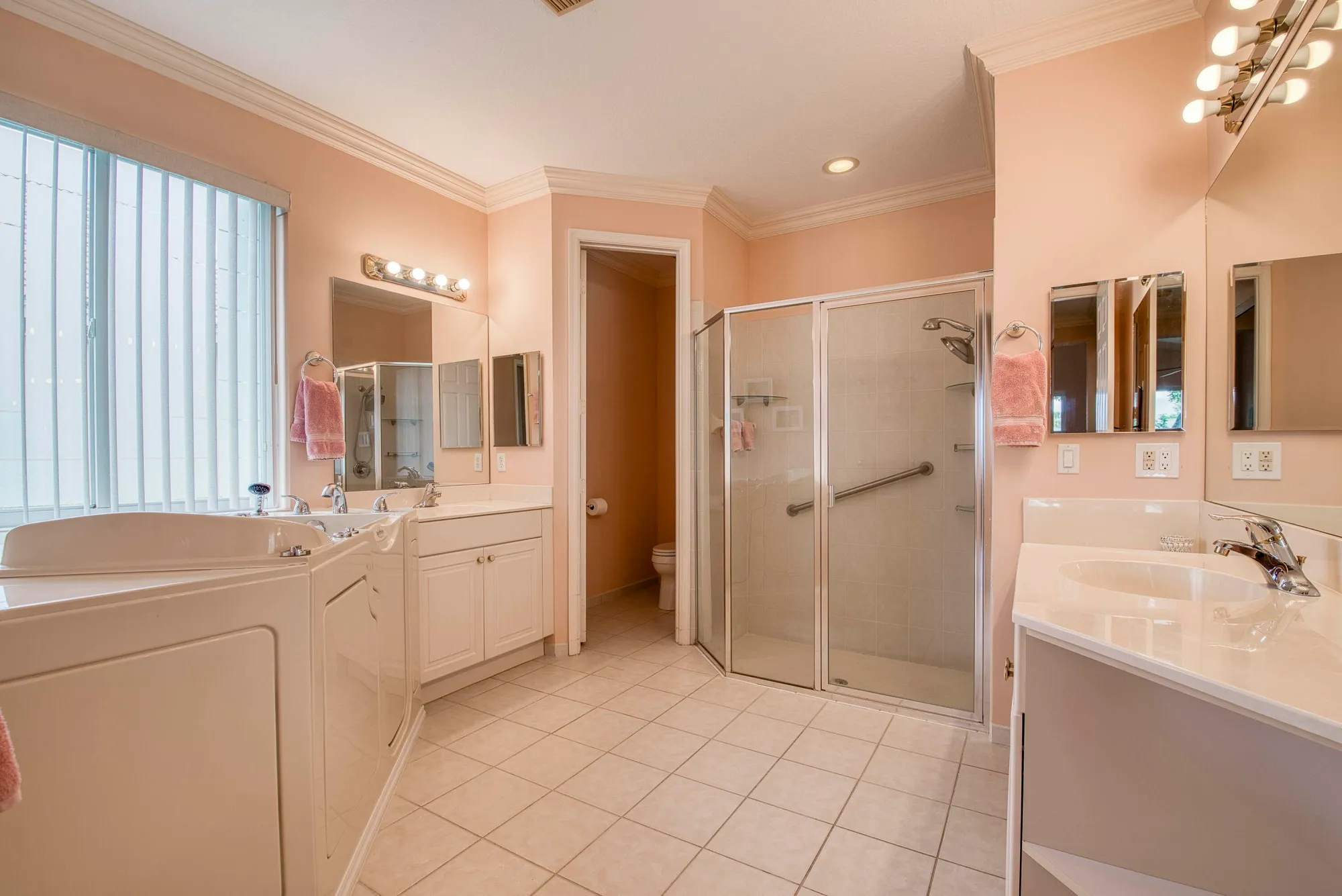 Property Slideshow image 18 of 40 | 9270 heron cove dr, West Palm Beach, FL, 33411