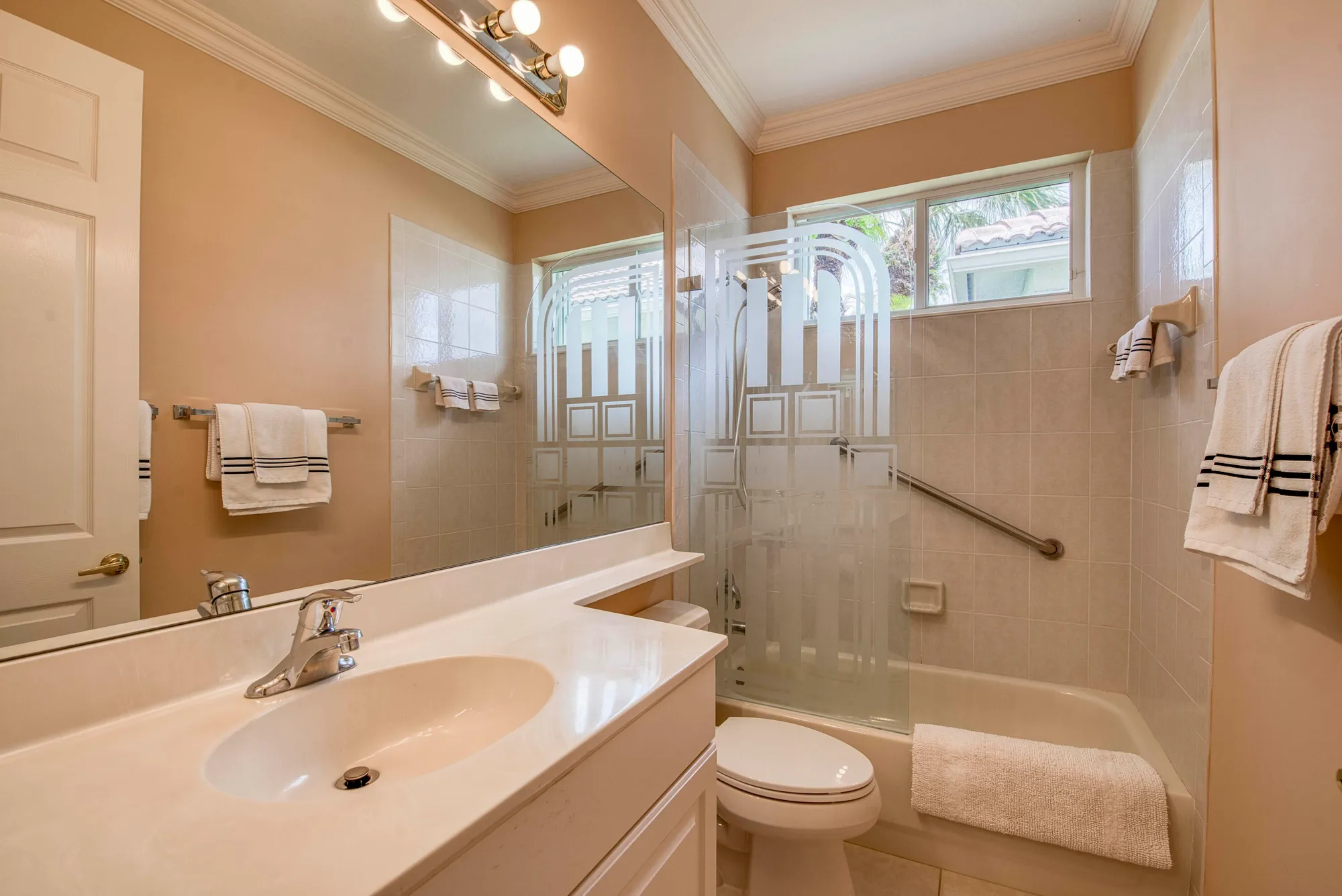 Property Slideshow image 21 of 40 | 9270 heron cove dr, West Palm Beach, FL, 33411