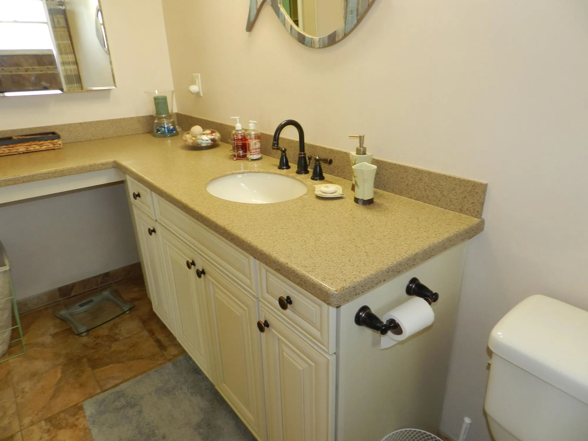 Property Slideshow image 19 of 35 | 6 greenway vlg 202, Royal Palm Beach, FL, 33411